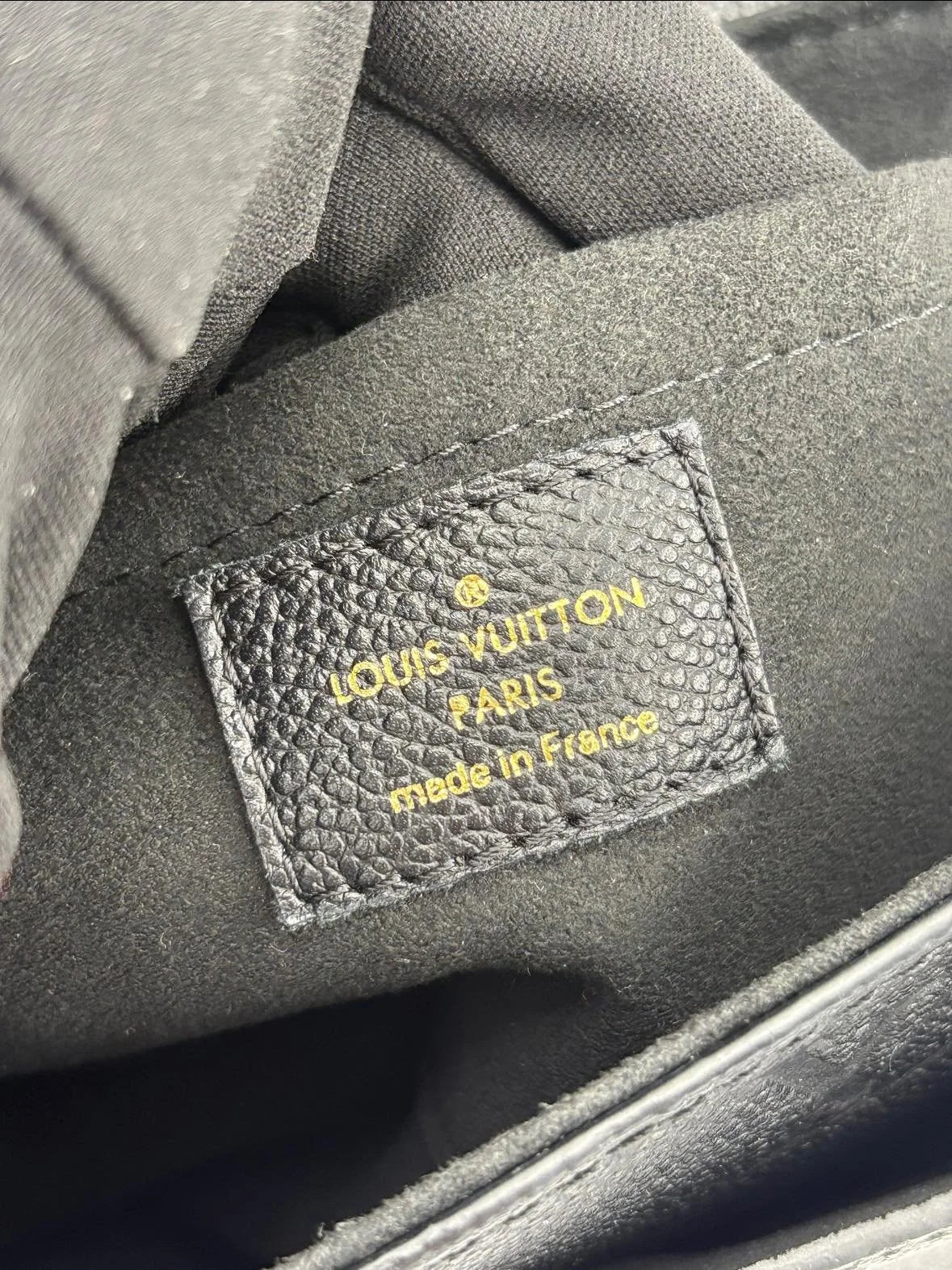 LOUIS VUITTON Vavin BB empreinte leather (microchipped)