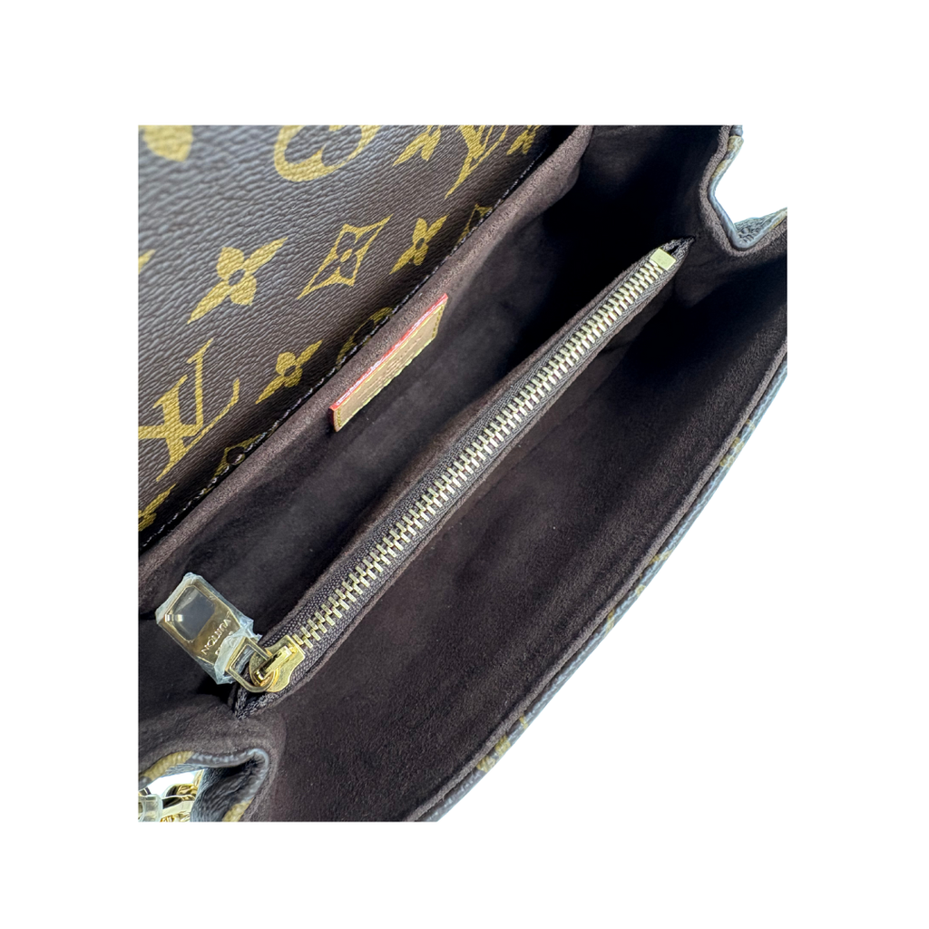 LOUIS VUITTON Pochette Metis East West in monogram canvas (microchipped)