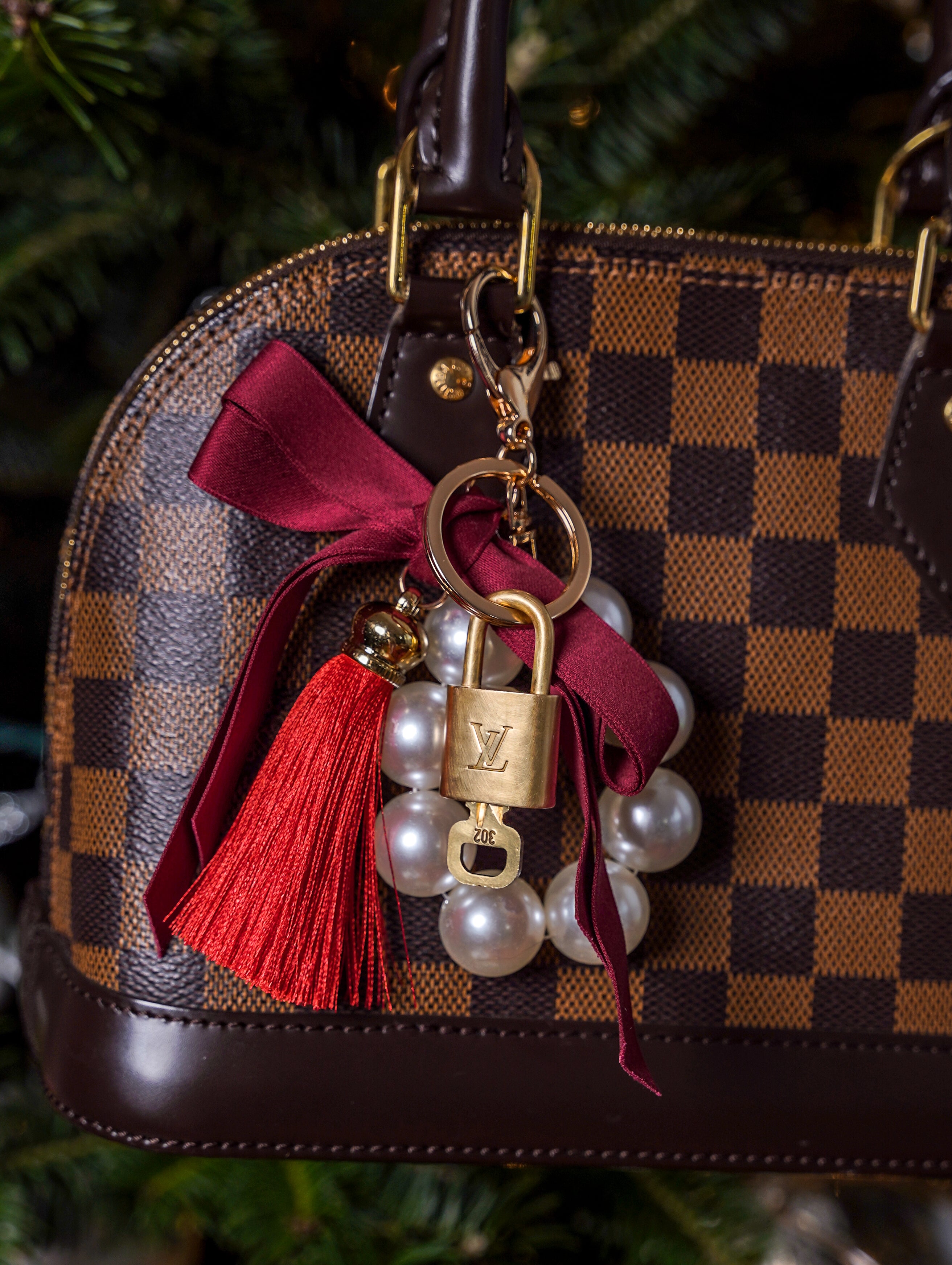 Authentic Lock & Key Set with Non-Branded Charm – Rouge Tassel