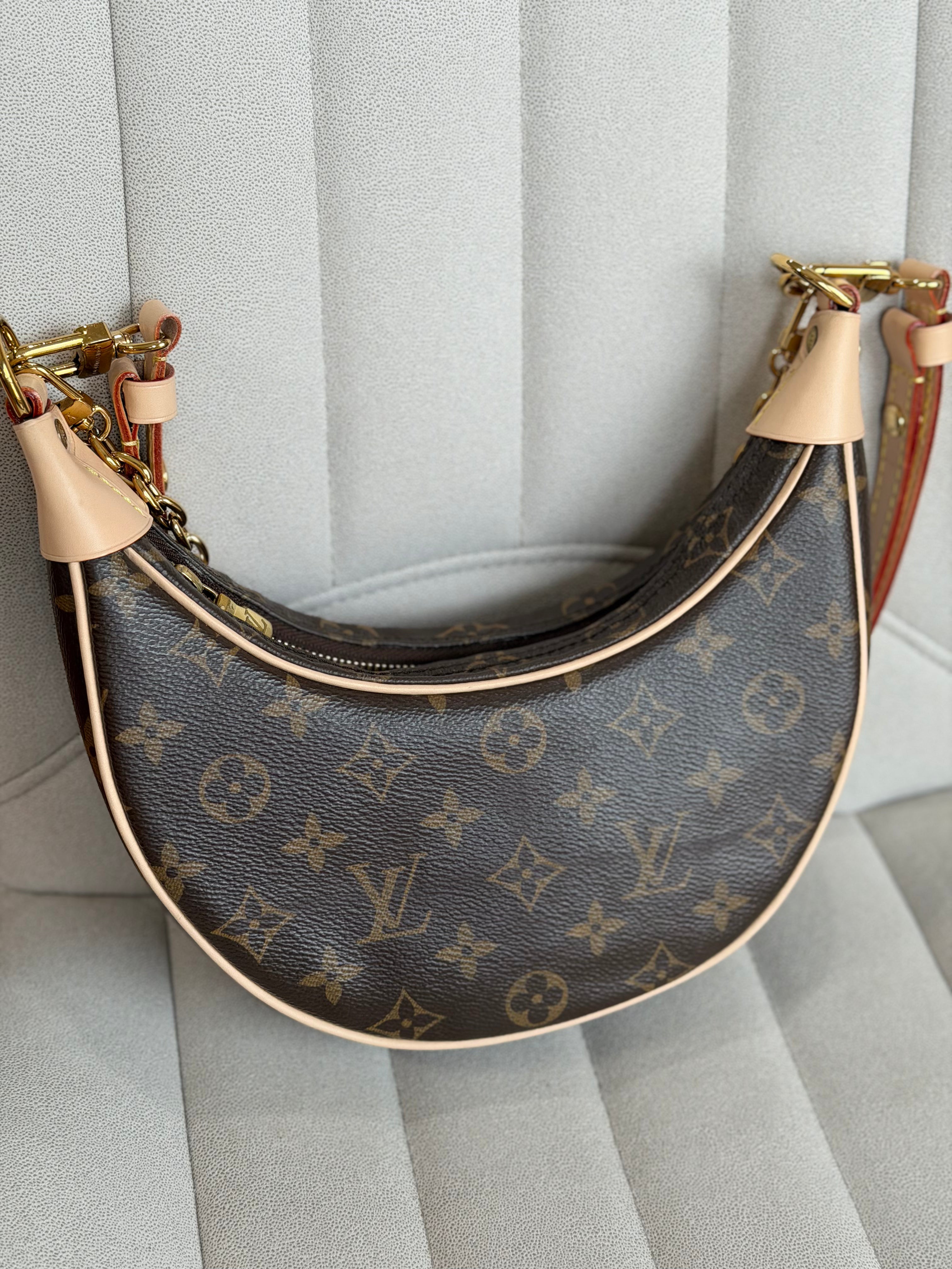 LOUIS VUITTON Loop PM Monogram