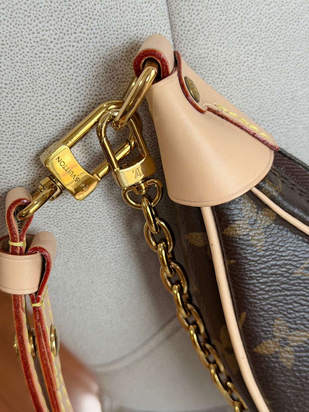 LOUIS VUITTON Loop PM Monogram