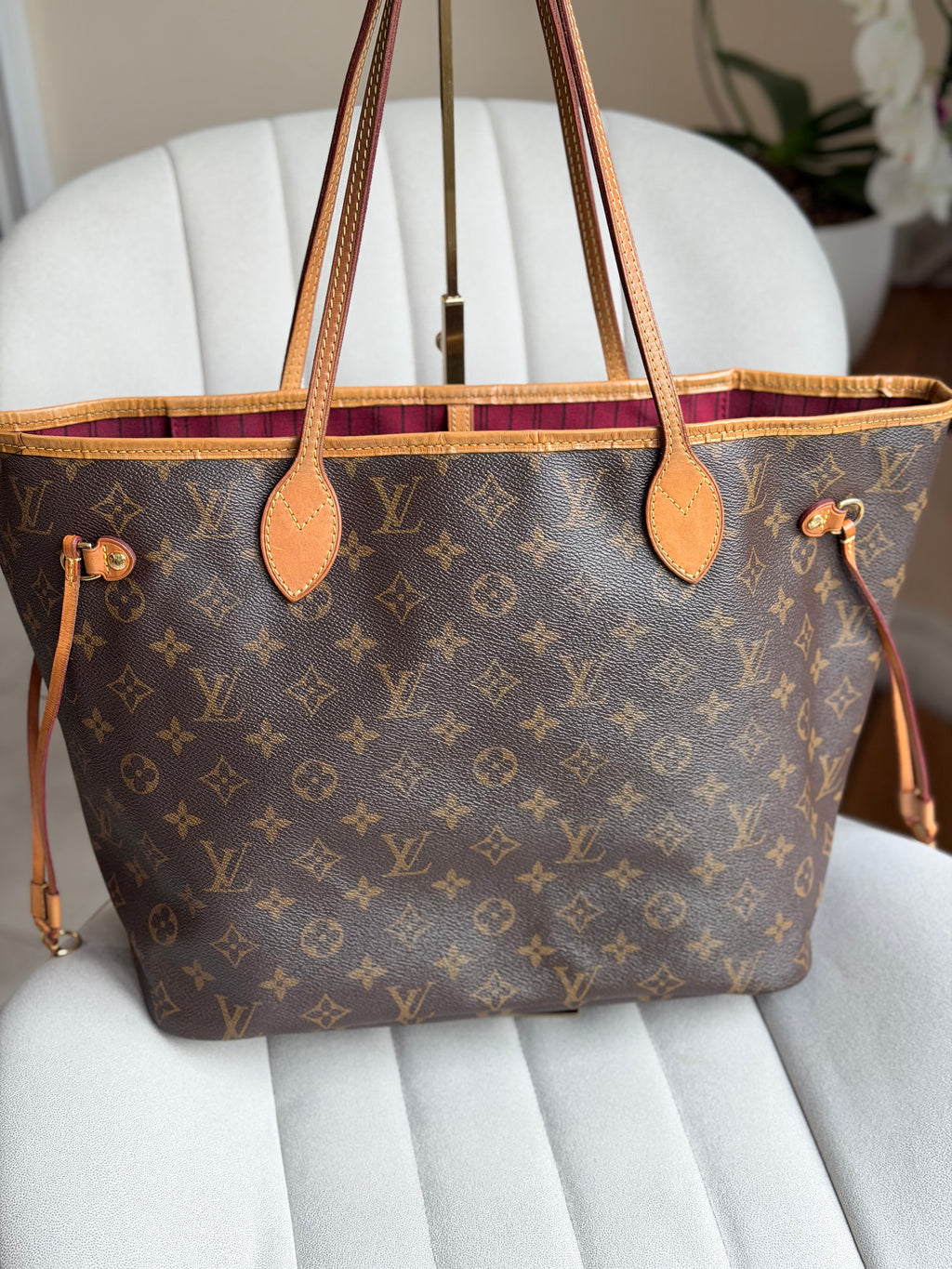 LOUIS VUITTON Neverfull MM Monogram – Pivoine Interior