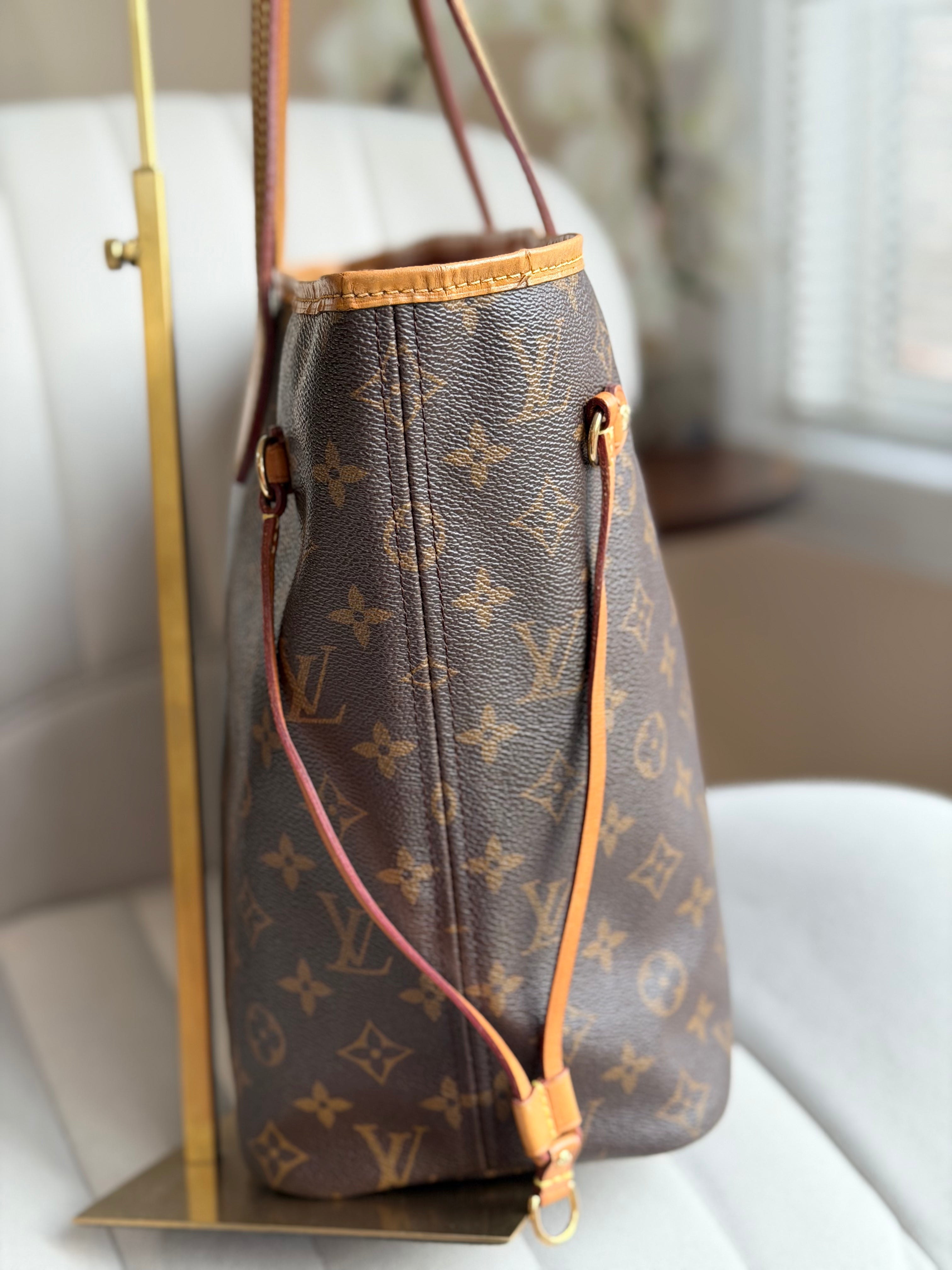 LOUIS VUITTON Neverfull MM Monogram – Pivoine Interior