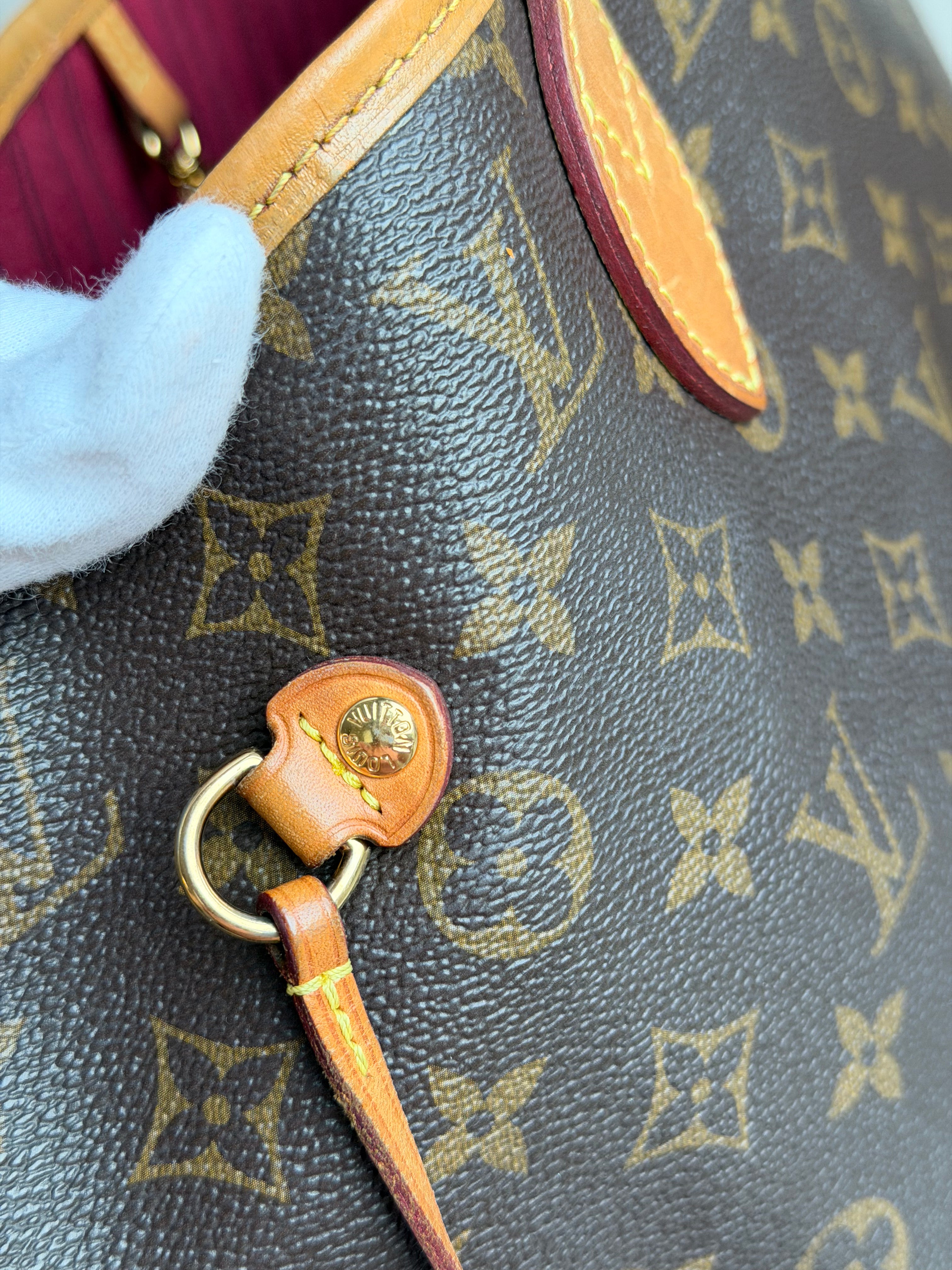 LOUIS VUITTON Neverfull MM Monogram – Pivoine Interior