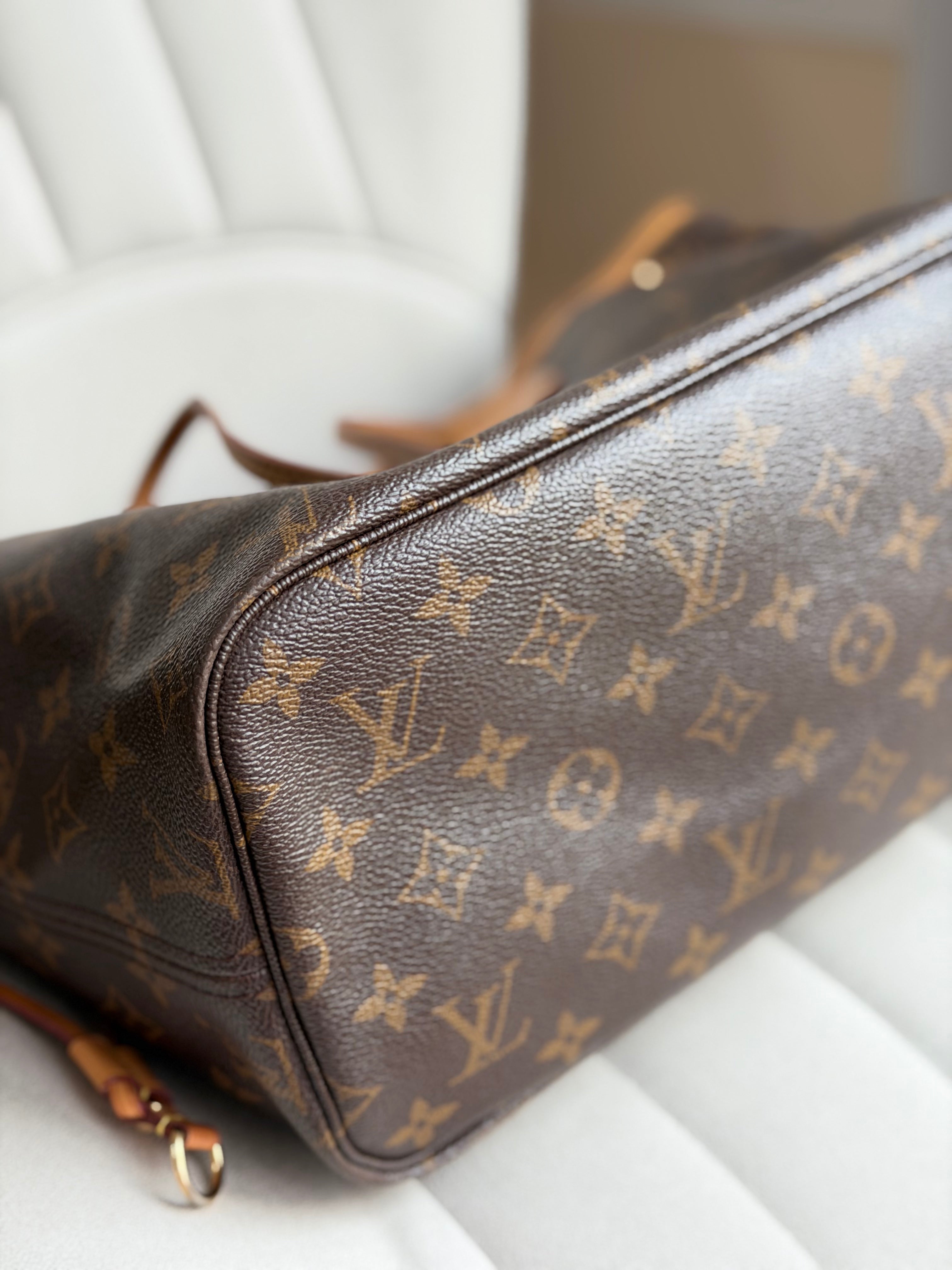 LOUIS VUITTON Neverfull MM Monogram – Pivoine Interior