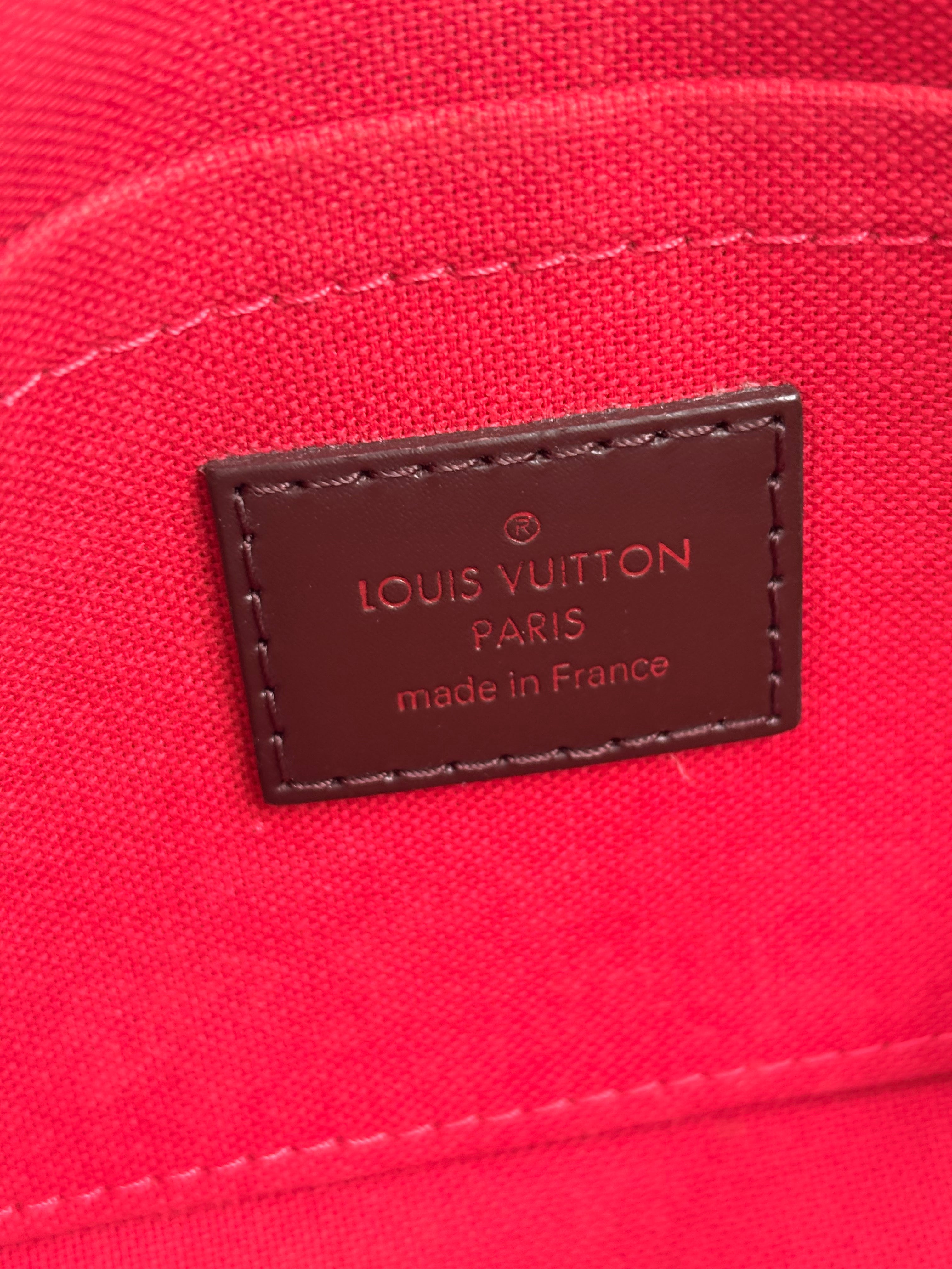 LOUIS VUITTON Favorite PM in DE canvas (discontinued)