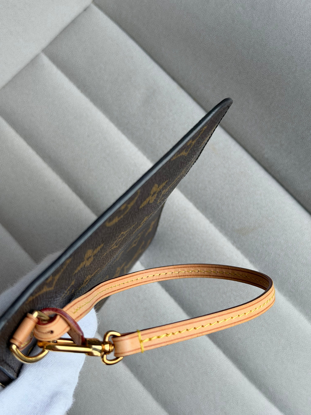 LOUIS VUITTON Neverfull MM Monogram – Pivoine Interior