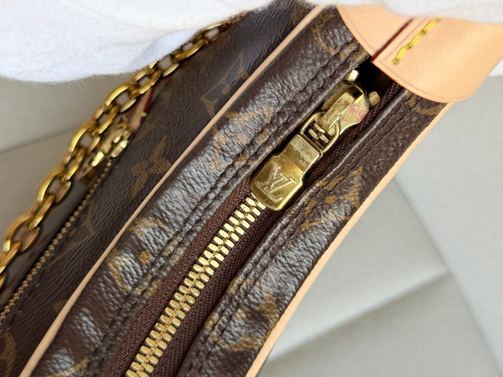 LOUIS VUITTON Loop PM Monogram