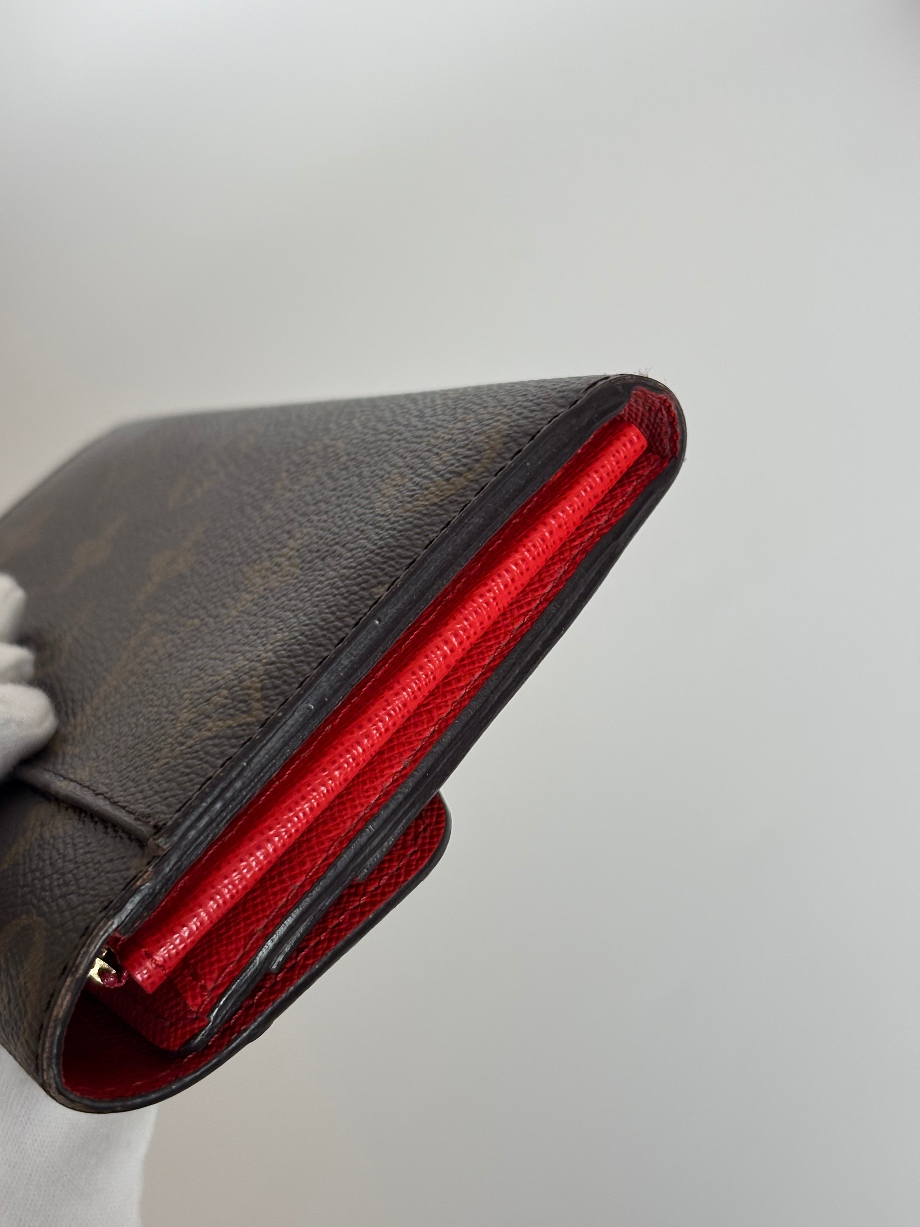 LOUIS VUITTON Monogram Sarah Wallet Coquelicot Red