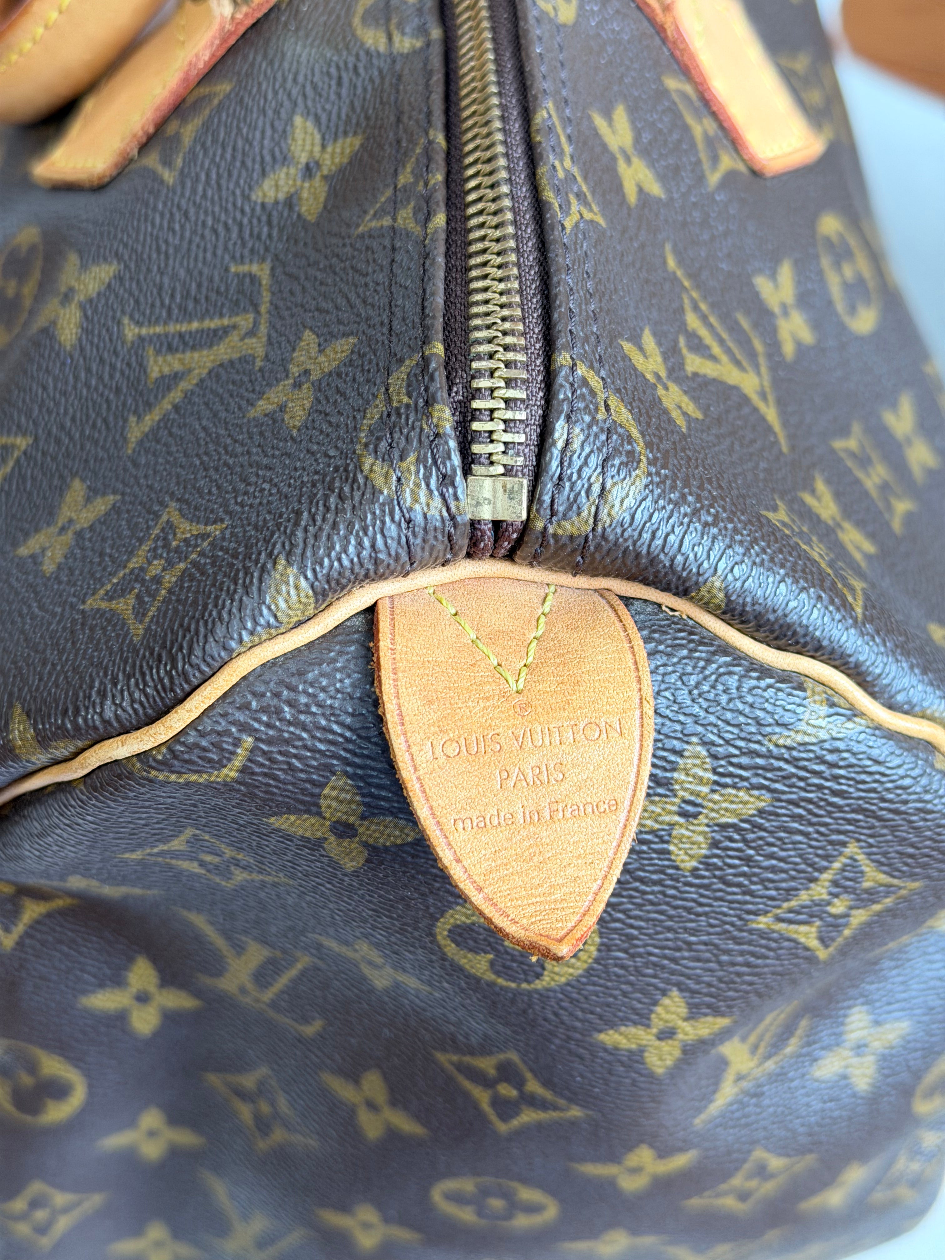 LOUIS VUITTON Speedy 35 Monogram Canvas
