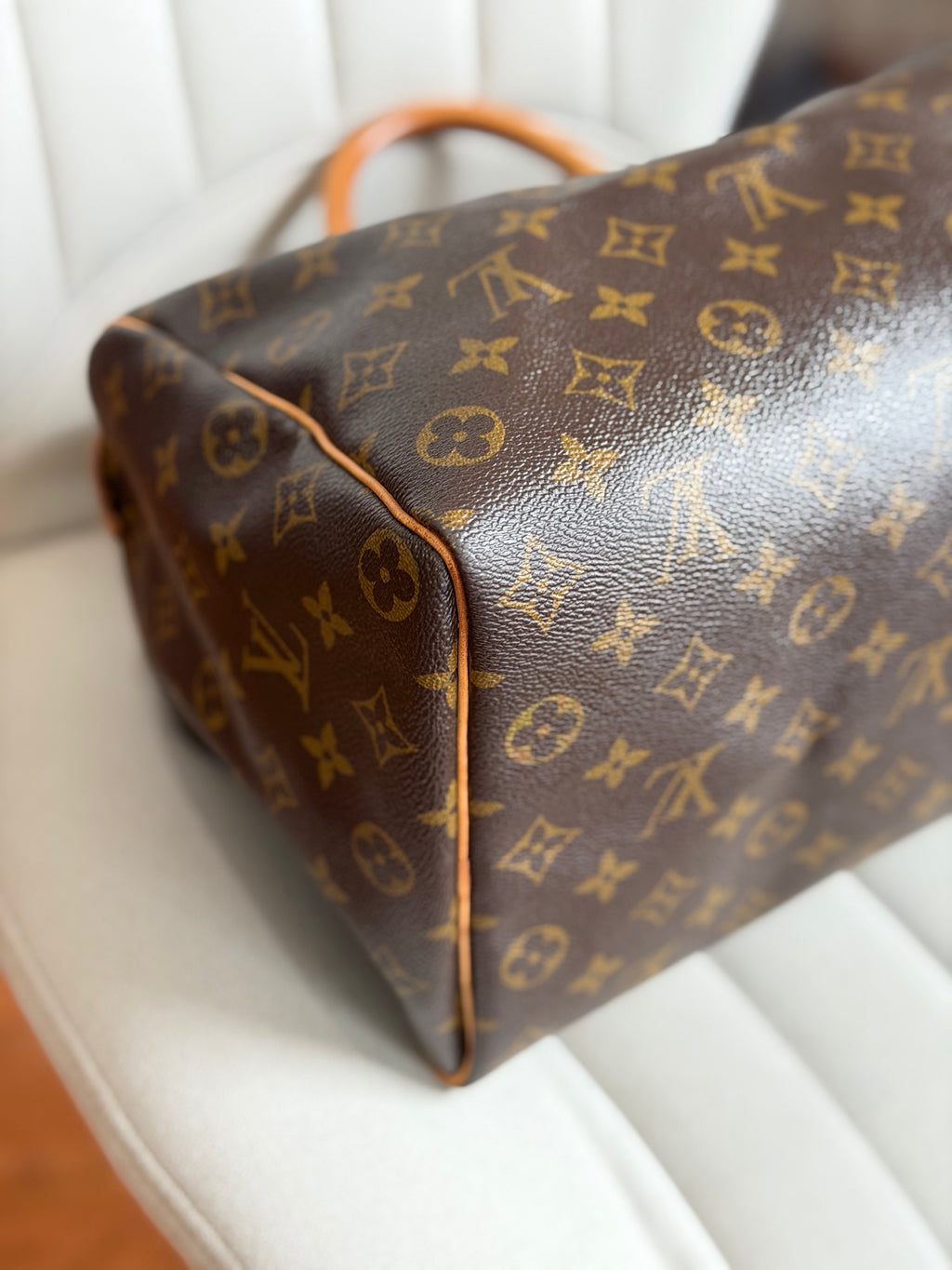 LOUIS VUITTON Speedy 35 Monogram Canvas