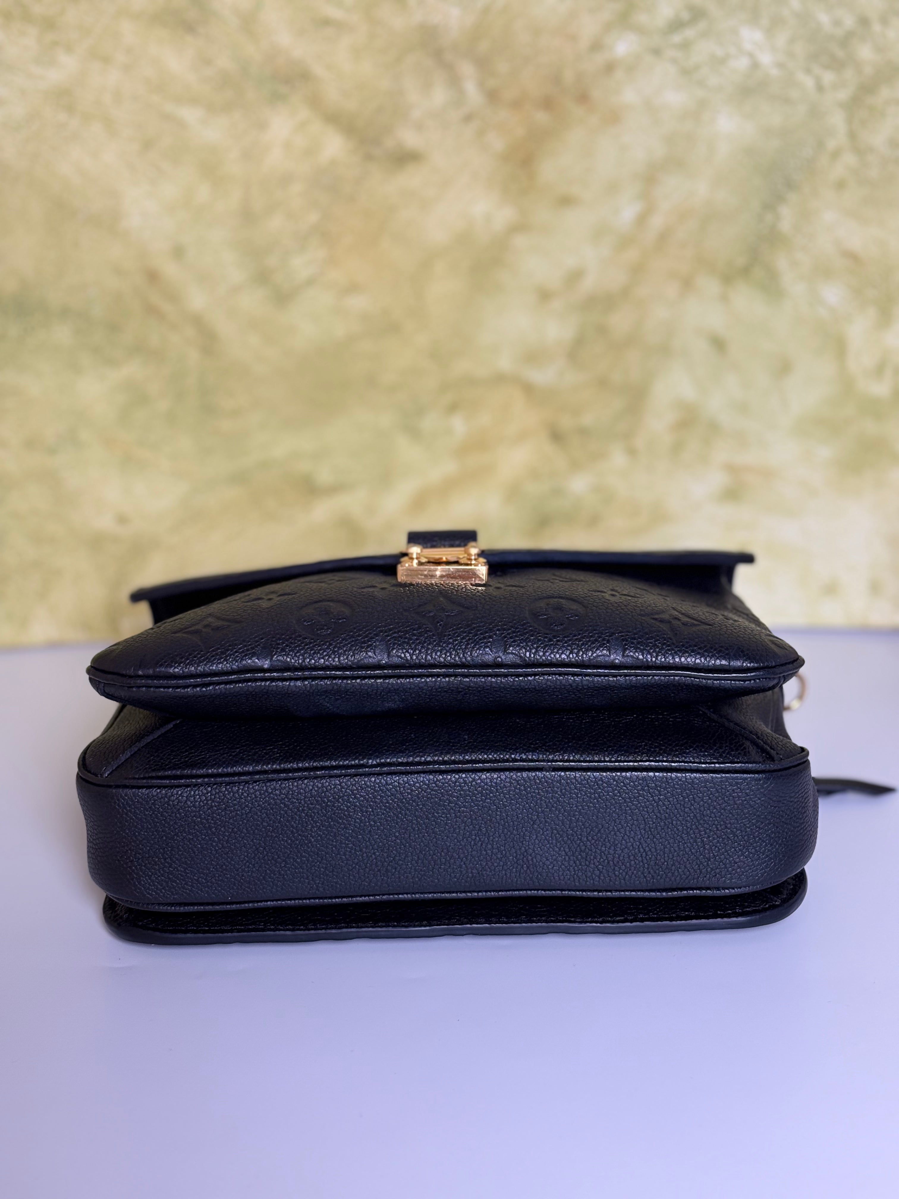 LOUIS VUITTON Metis empreinte black leather