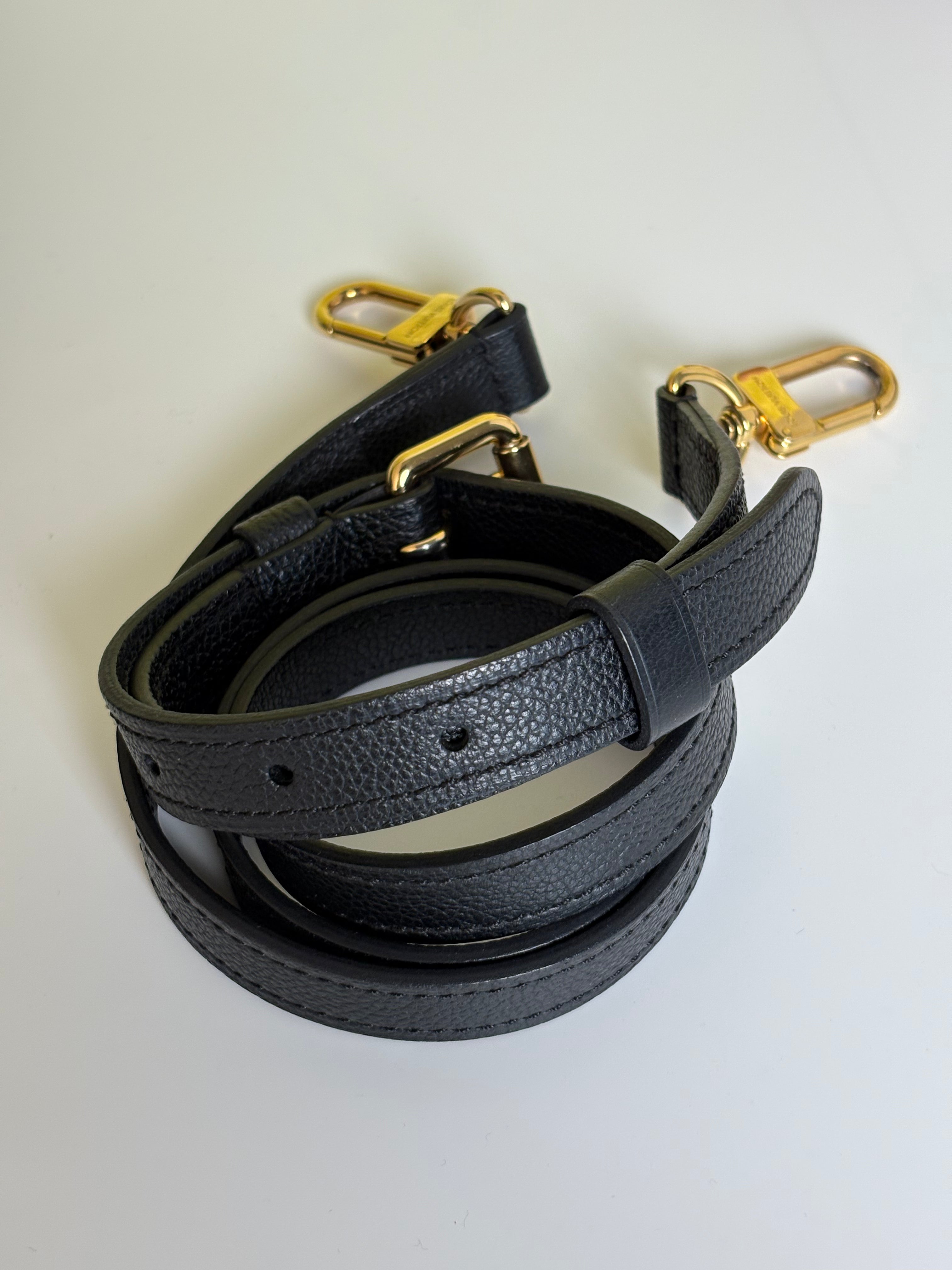 LOUIS VUITTON Metis empreinte black leather