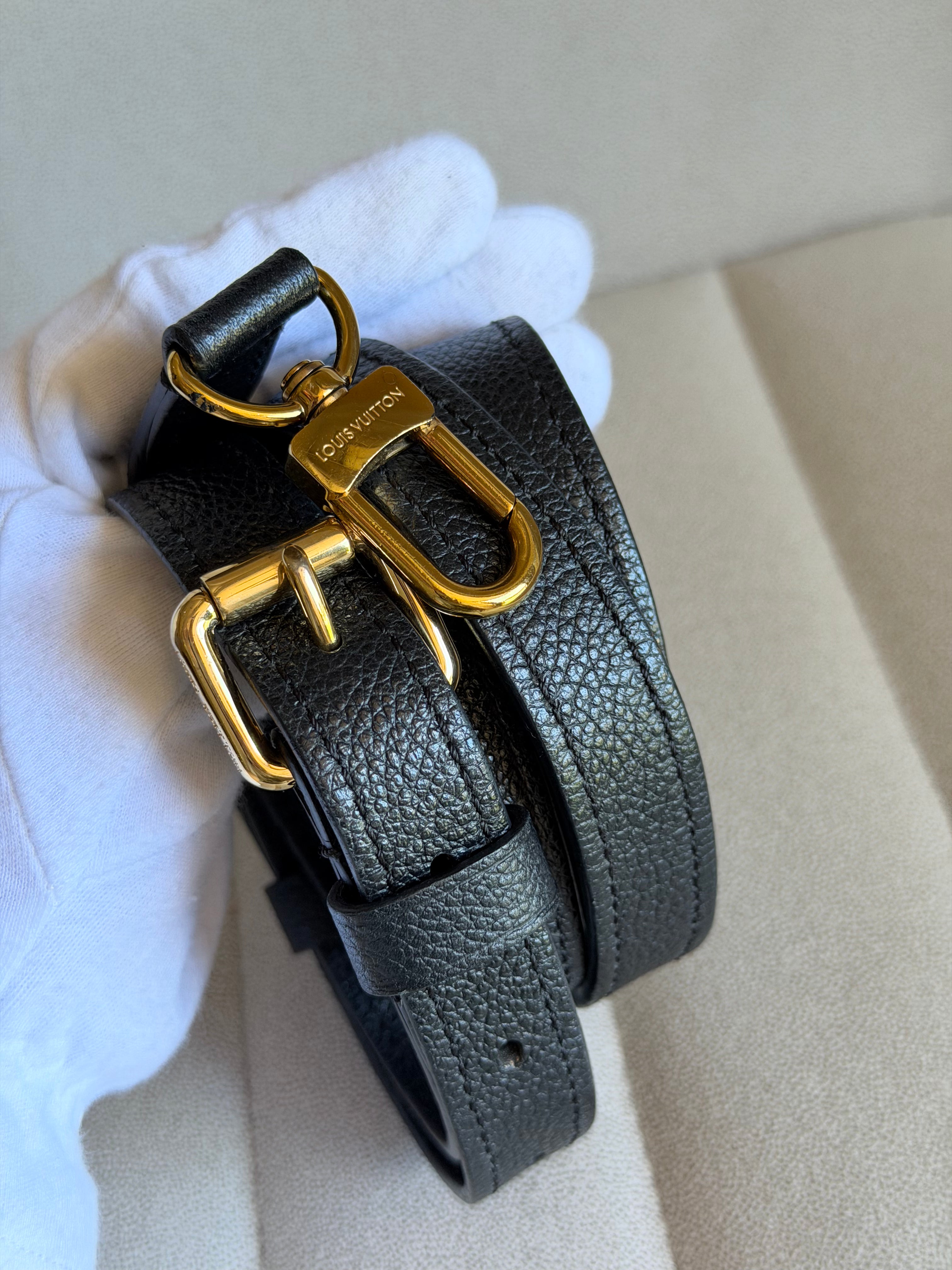 LOUIS VUITTON Speedy Bandoulière 25 – Empreinte Noir