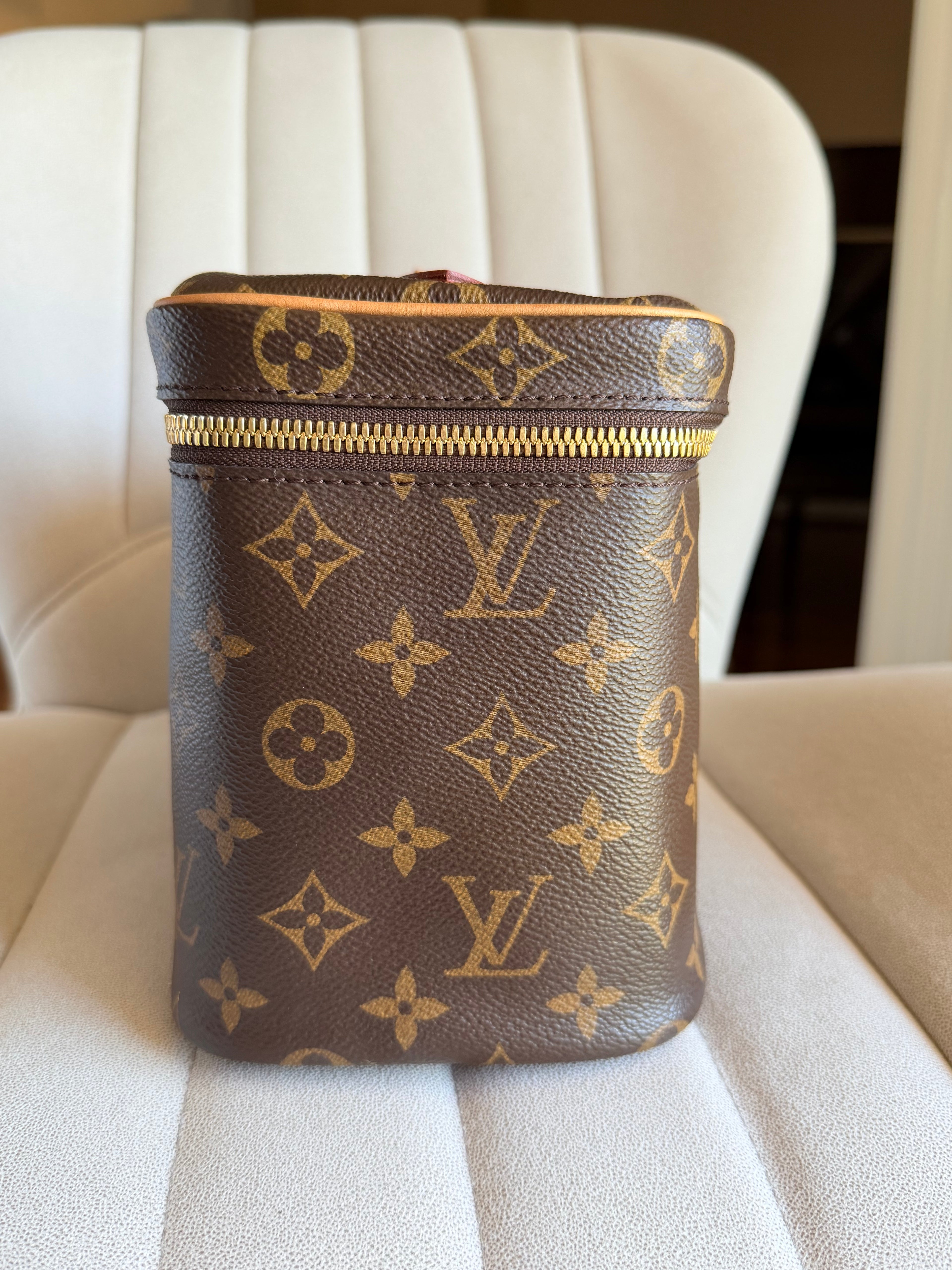 LOUIS VUITTON Nice BB Monogram
