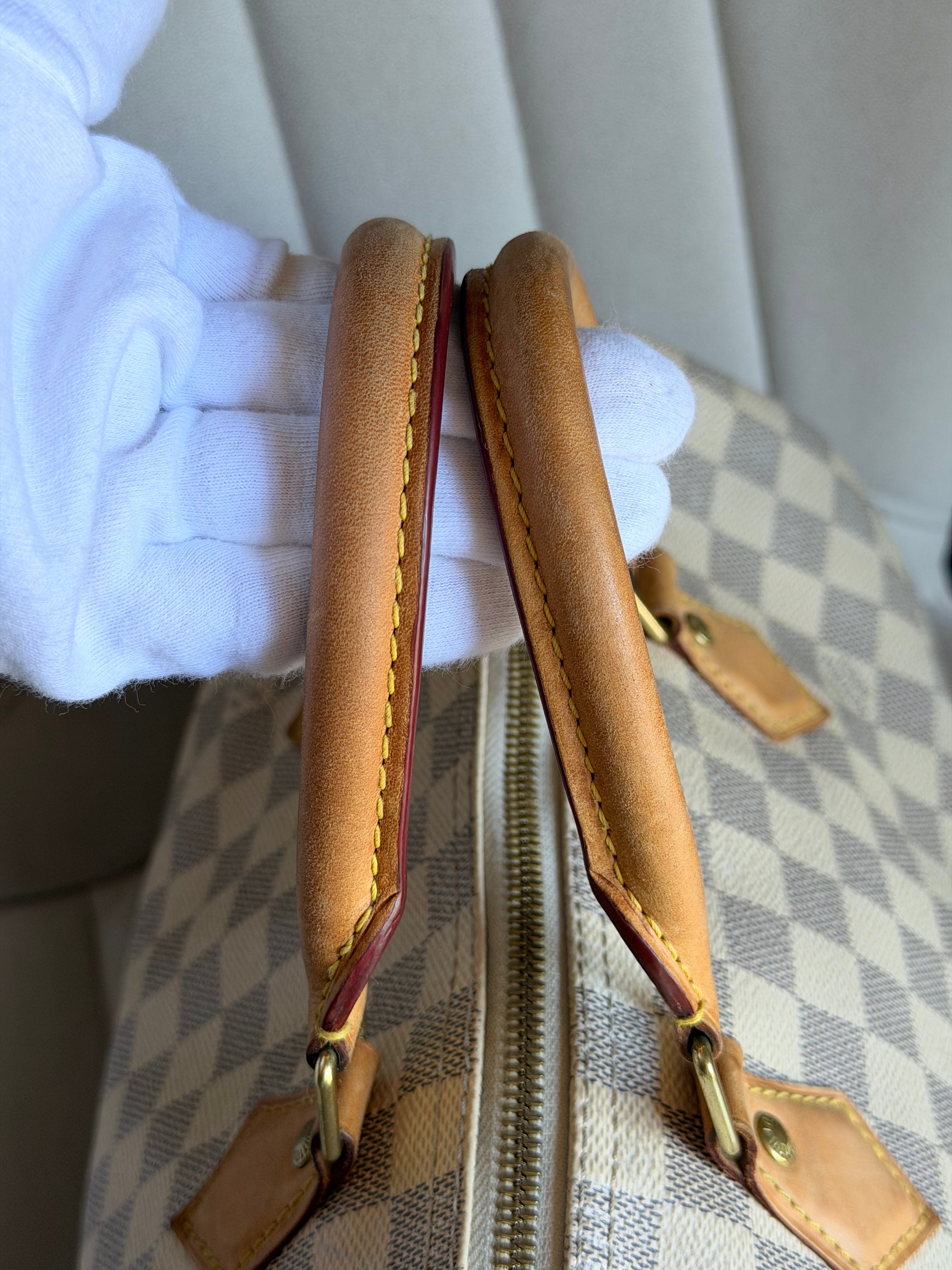 LOUIS VUITTON Speedy Bandoulière 30 in Damier Azur