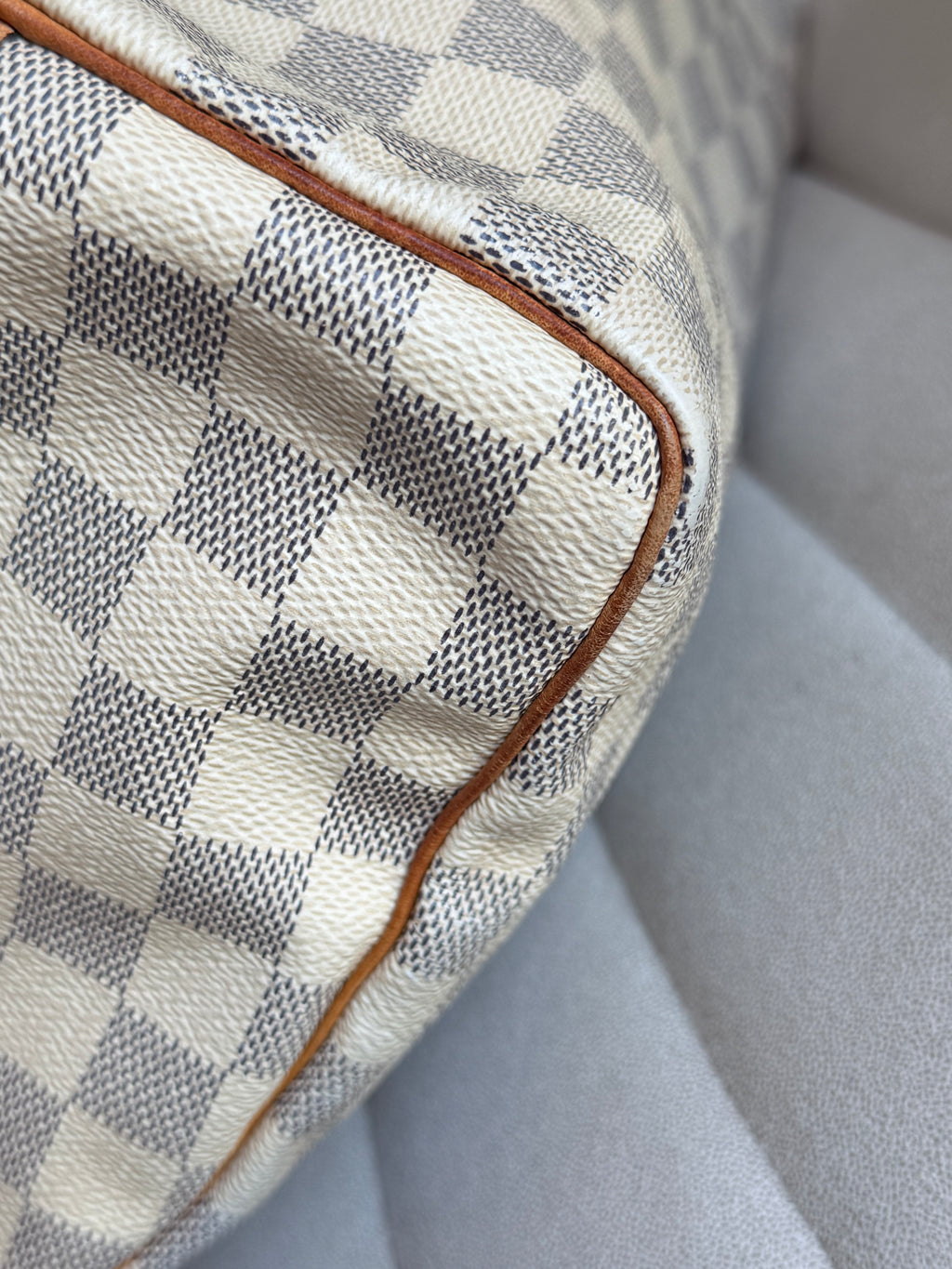 LOUIS VUITTON Speedy Bandoulière 30 in Damier Azur