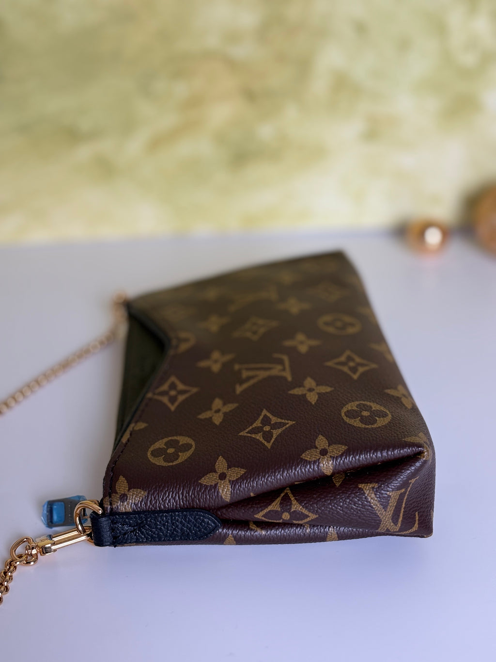 LOUIS VUITTON Monogram Pallas Noir/Black Clutch Crossbody