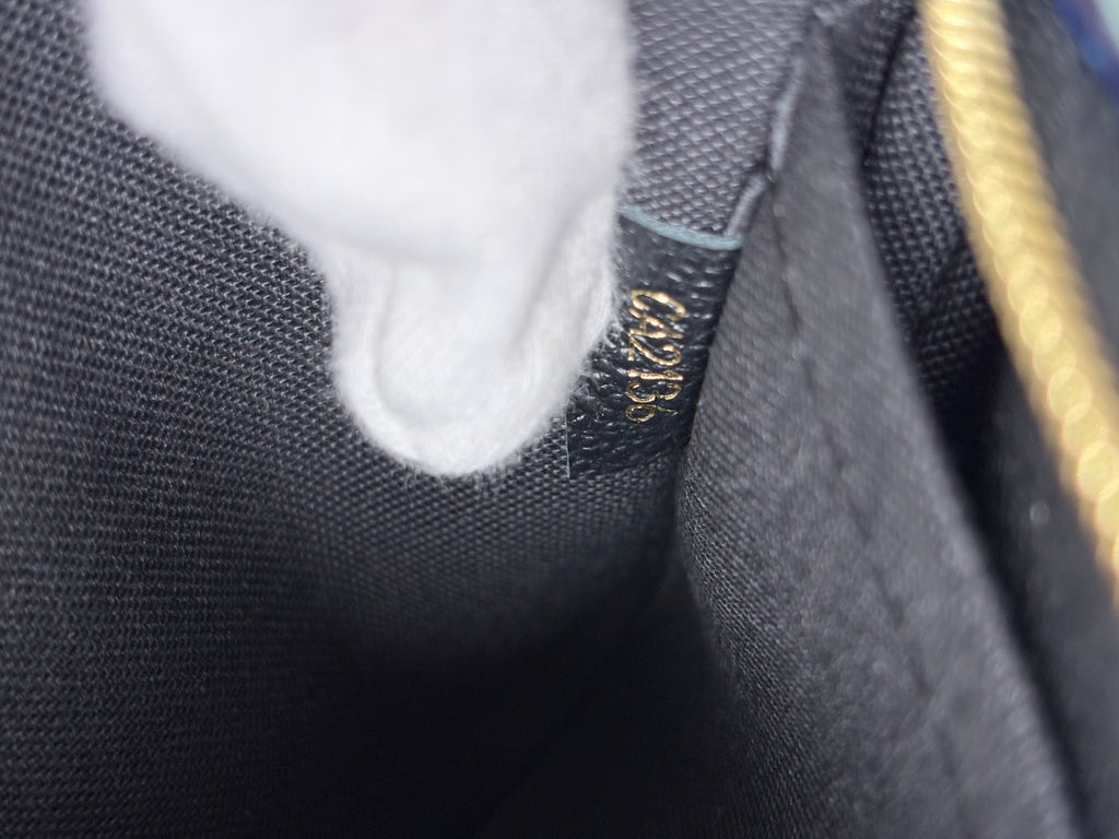 LOUIS VUITTON Monogram Pallas Noir/Black Clutch Crossbody