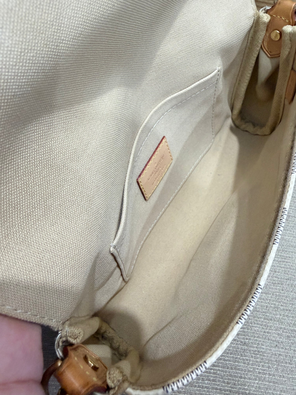 LOUIS VUITTON Favorite PM in Damier Azur canvas (discontinued)
