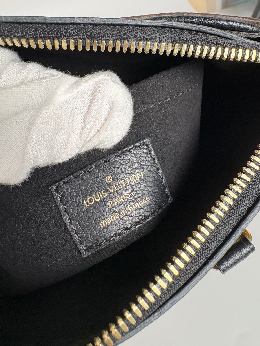 LOUIS VUITTON Pallas BB Monogram Canvas
