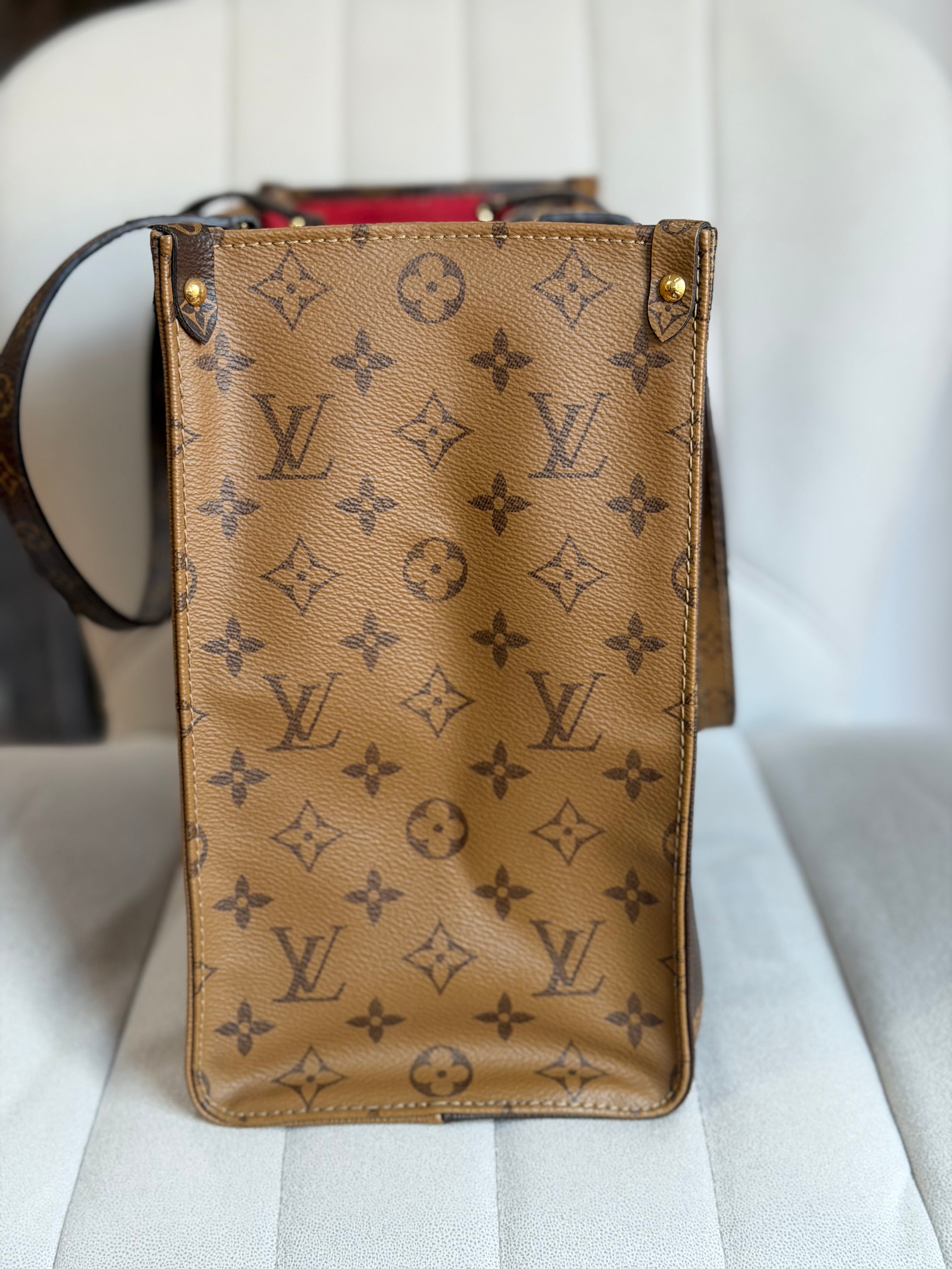 LOUIS VUITTON OnTheGo MM monogram