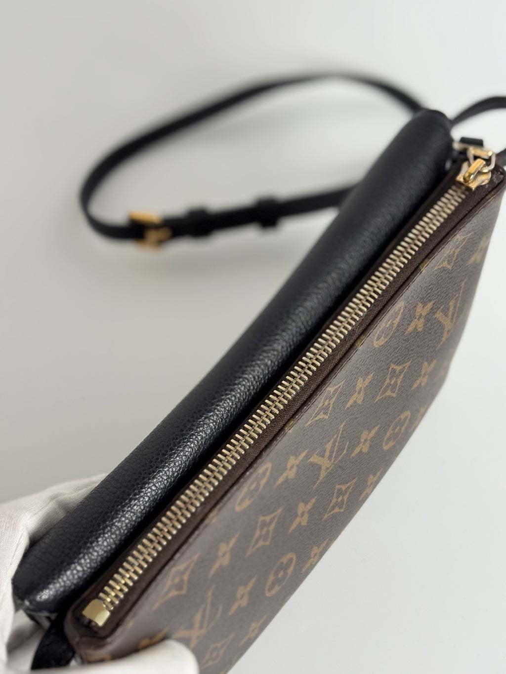 LOUIS VUITTON Twice Twinset Monogram Canvas Black Crossbody Shoulder Bag