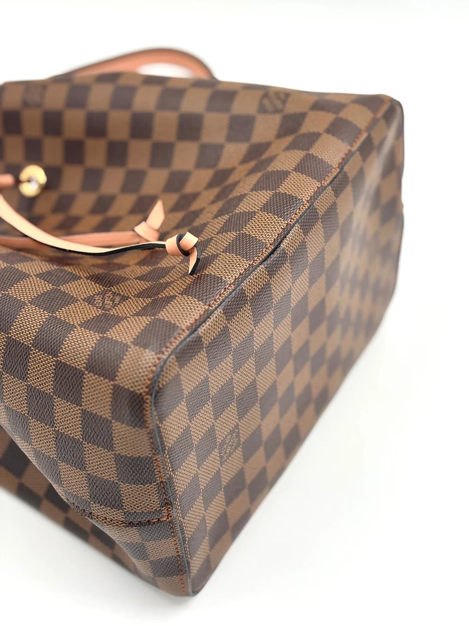LOUIS VUITTON Damier Ebene Neonoe MM Venus Pink (microchipped)