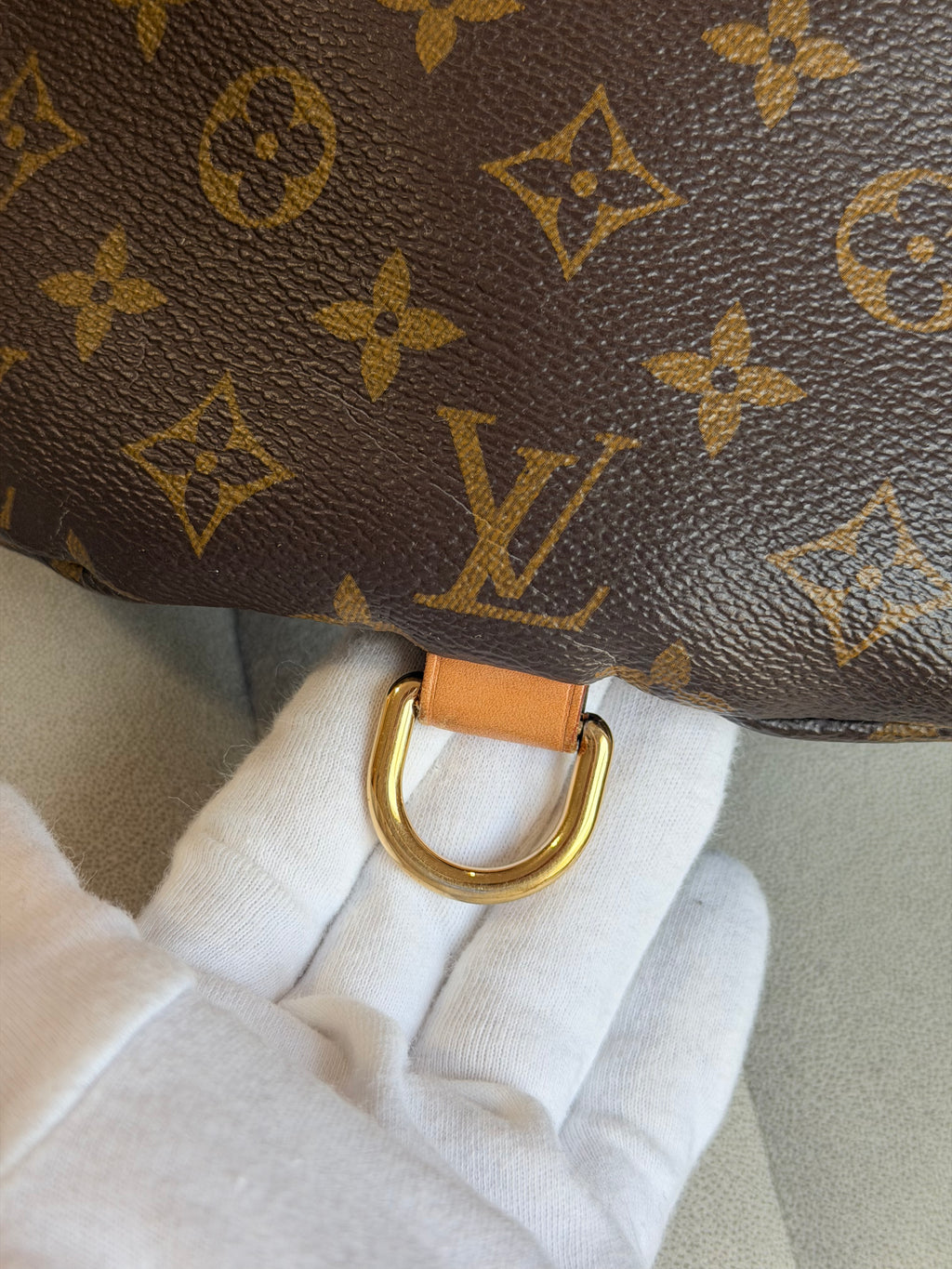 LOUIS VUITTON Bumbag Monogram
