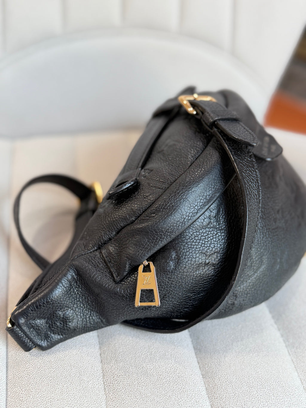LOUIS VUITTON Bumbag Empreinte Noir