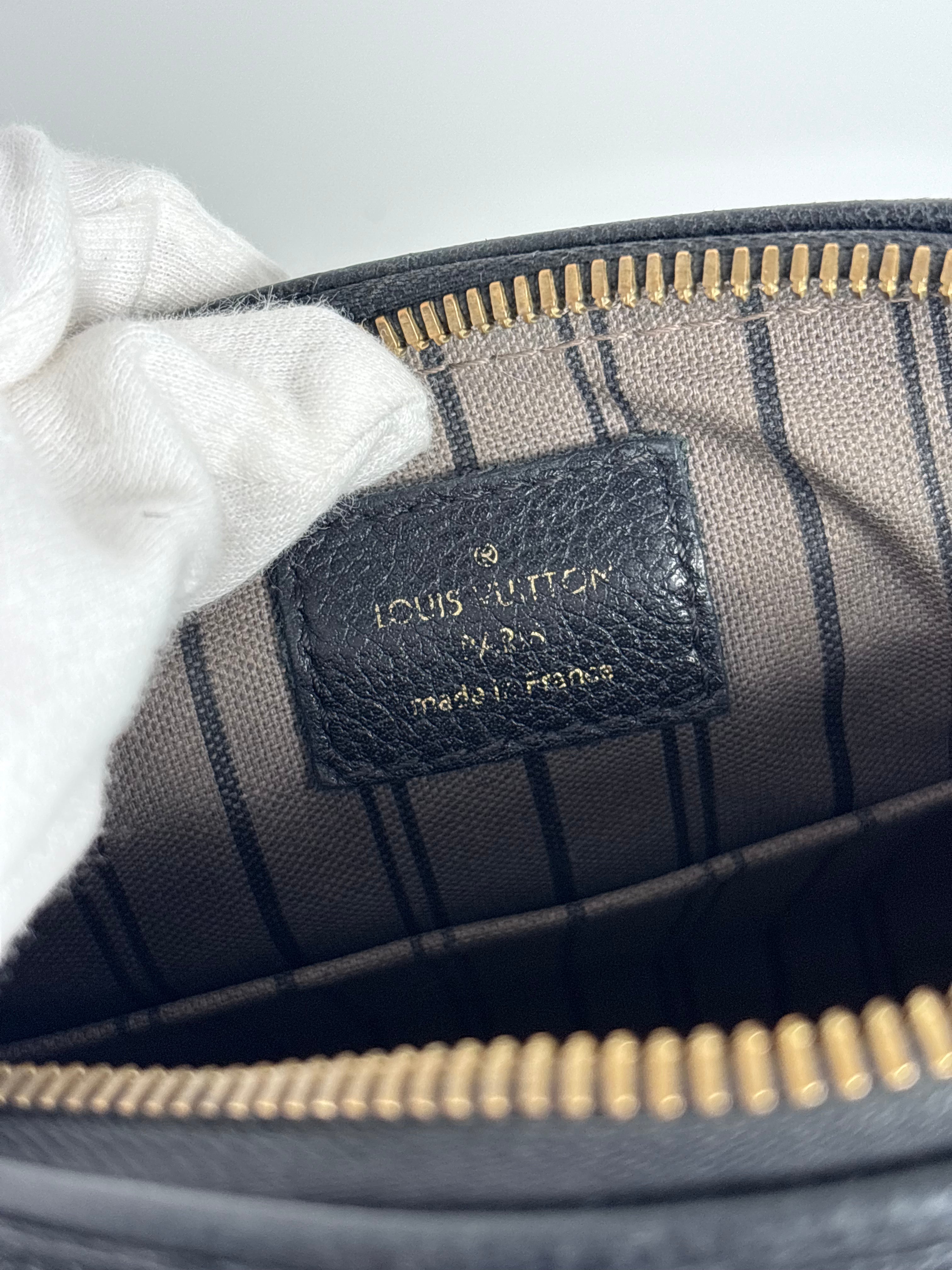 LOUIS VUITTON Speedy 20B – Black Empreinte Leather