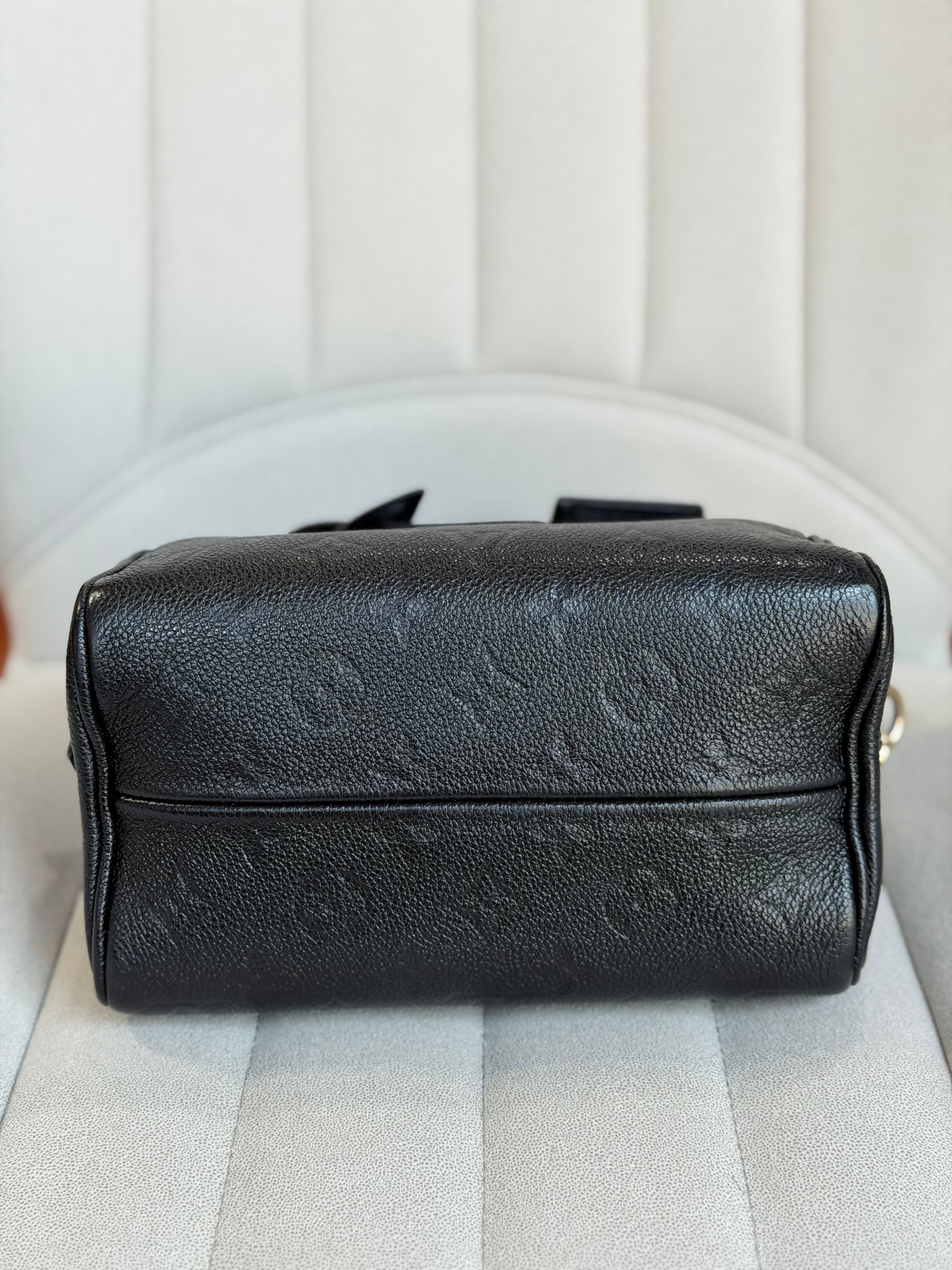 LOUIS VUITTON Speedy 20 Bandouliere Black Empreinte Leather