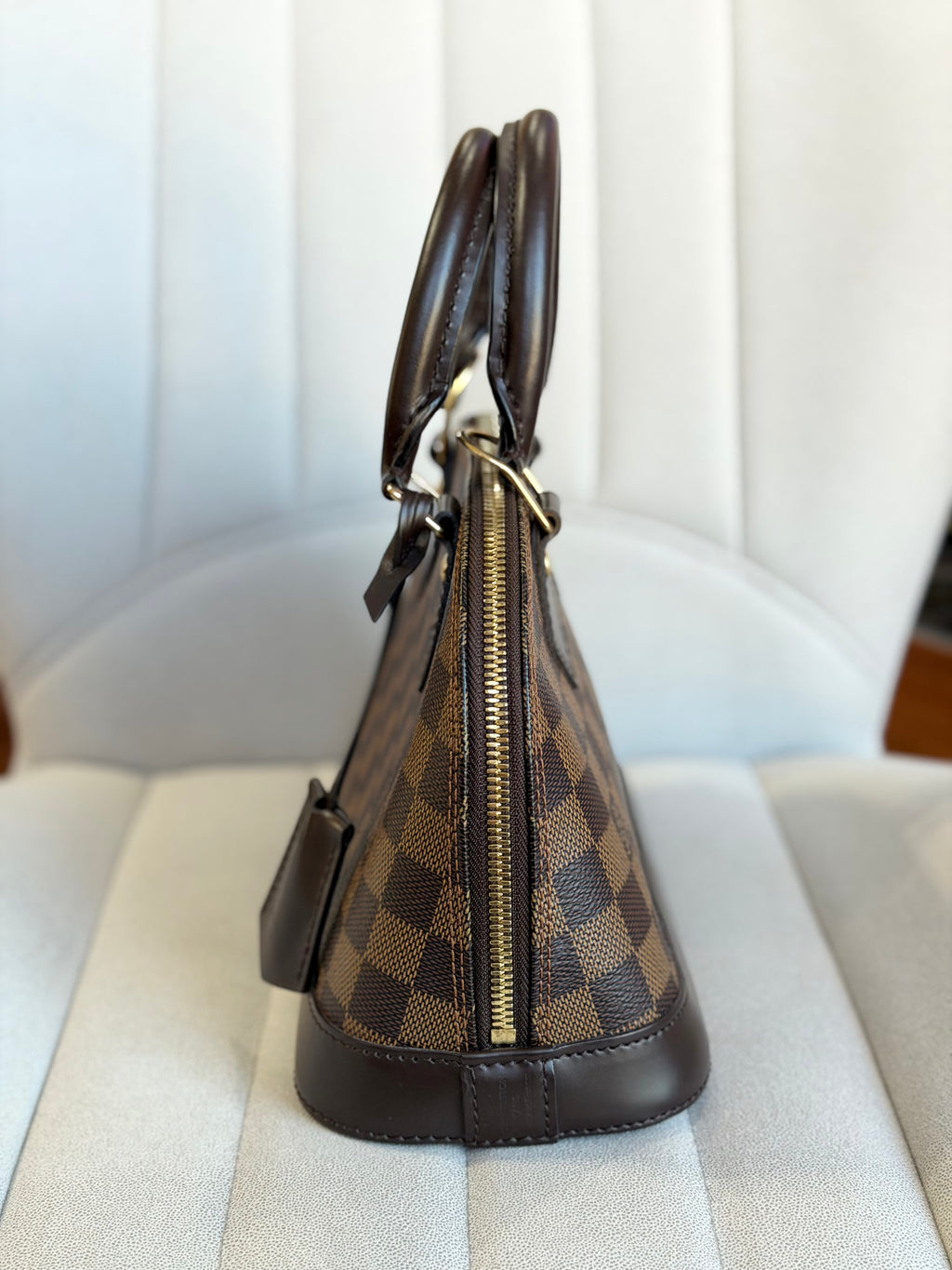 LOUIS VUITTON Alma BB Damier Ebene canvas