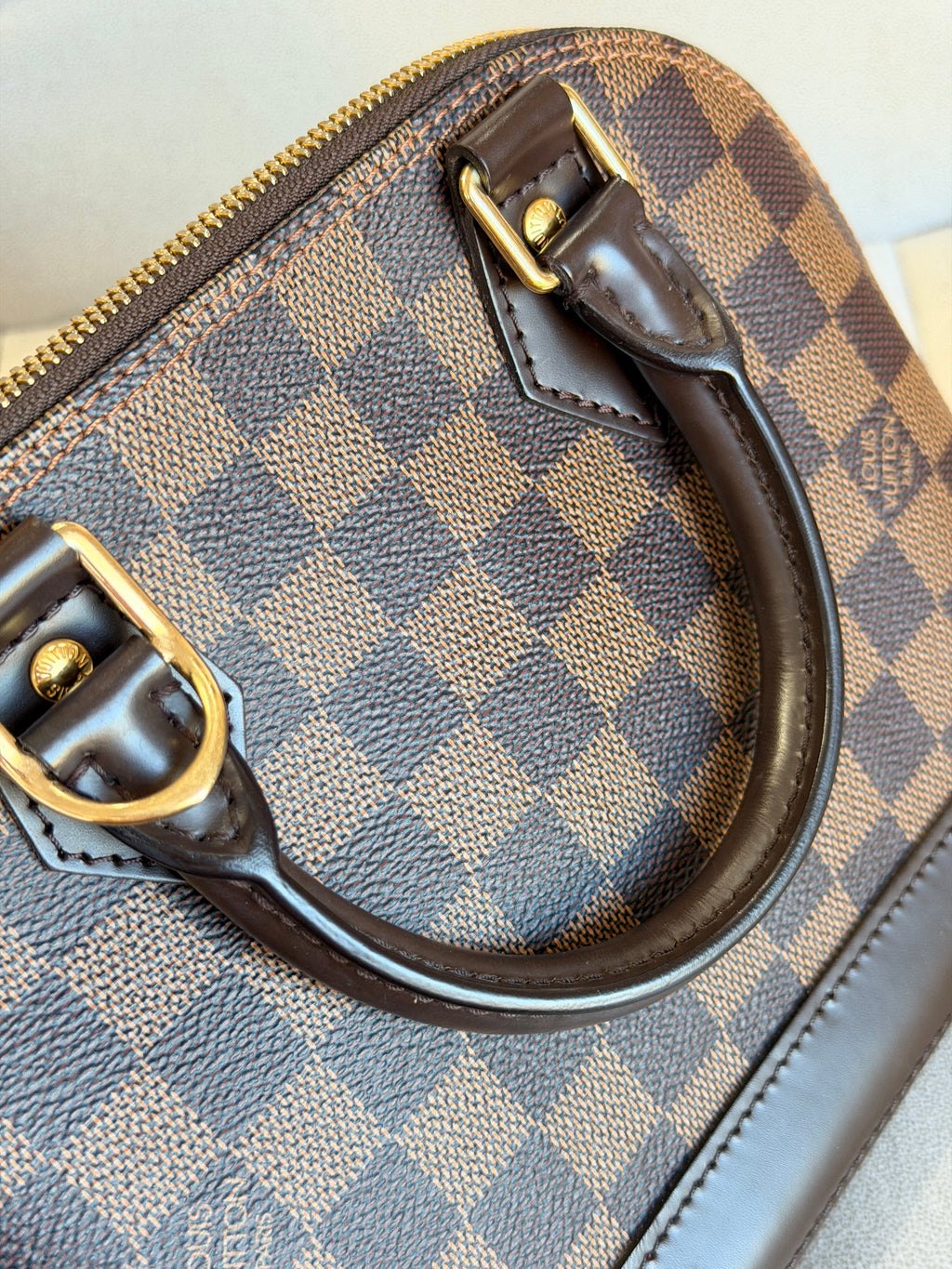 LOUIS VUITTON Alma BB Damier Ebene canvas