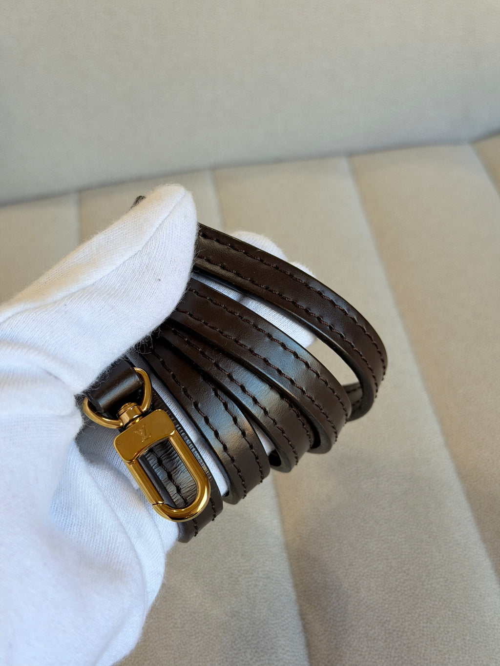 LOUIS VUITTON Alma BB Damier Ebene canvas