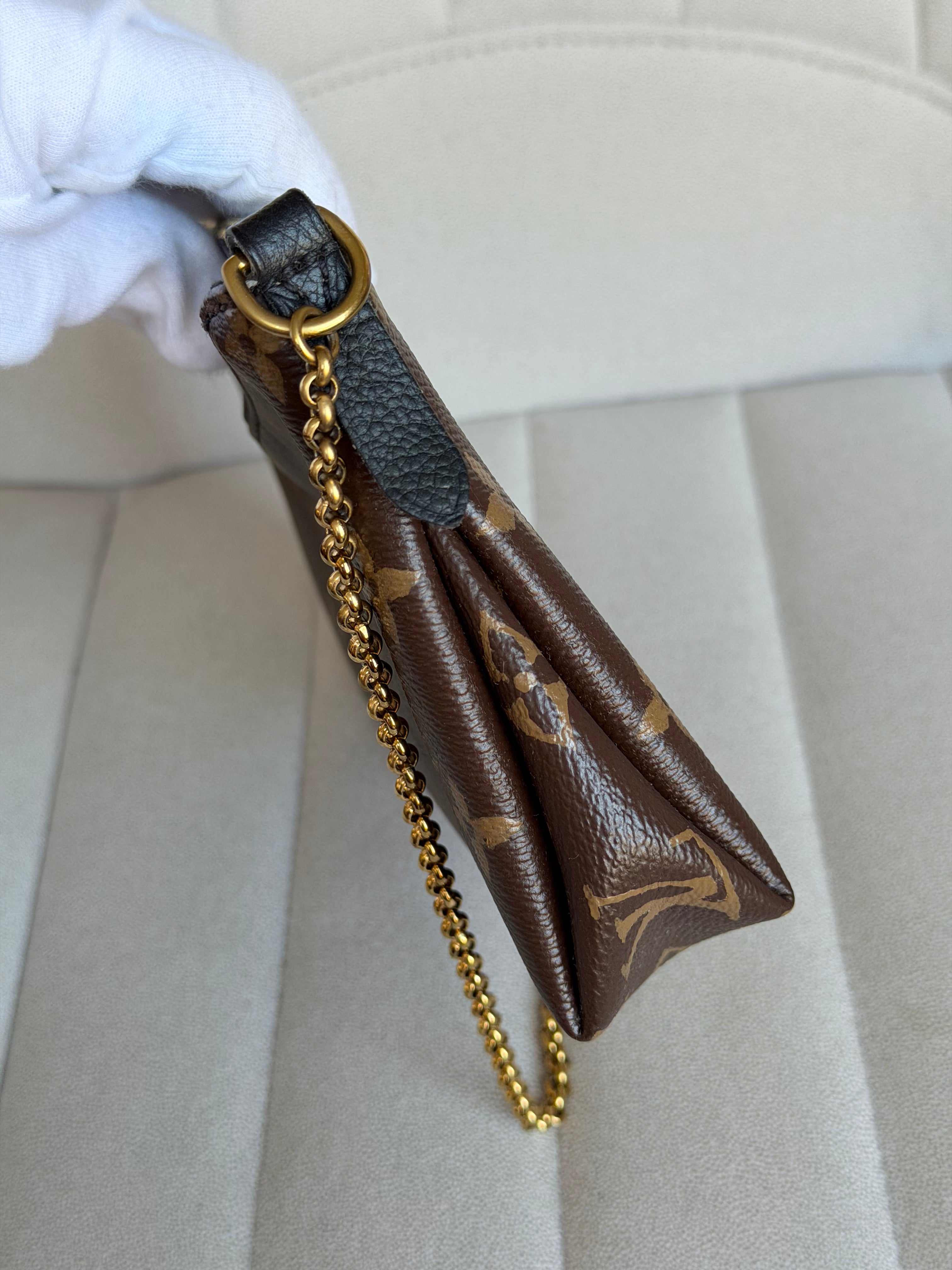 LOUIS VUITTON Monogram Pallas Noir/Black Clutch Crossbody