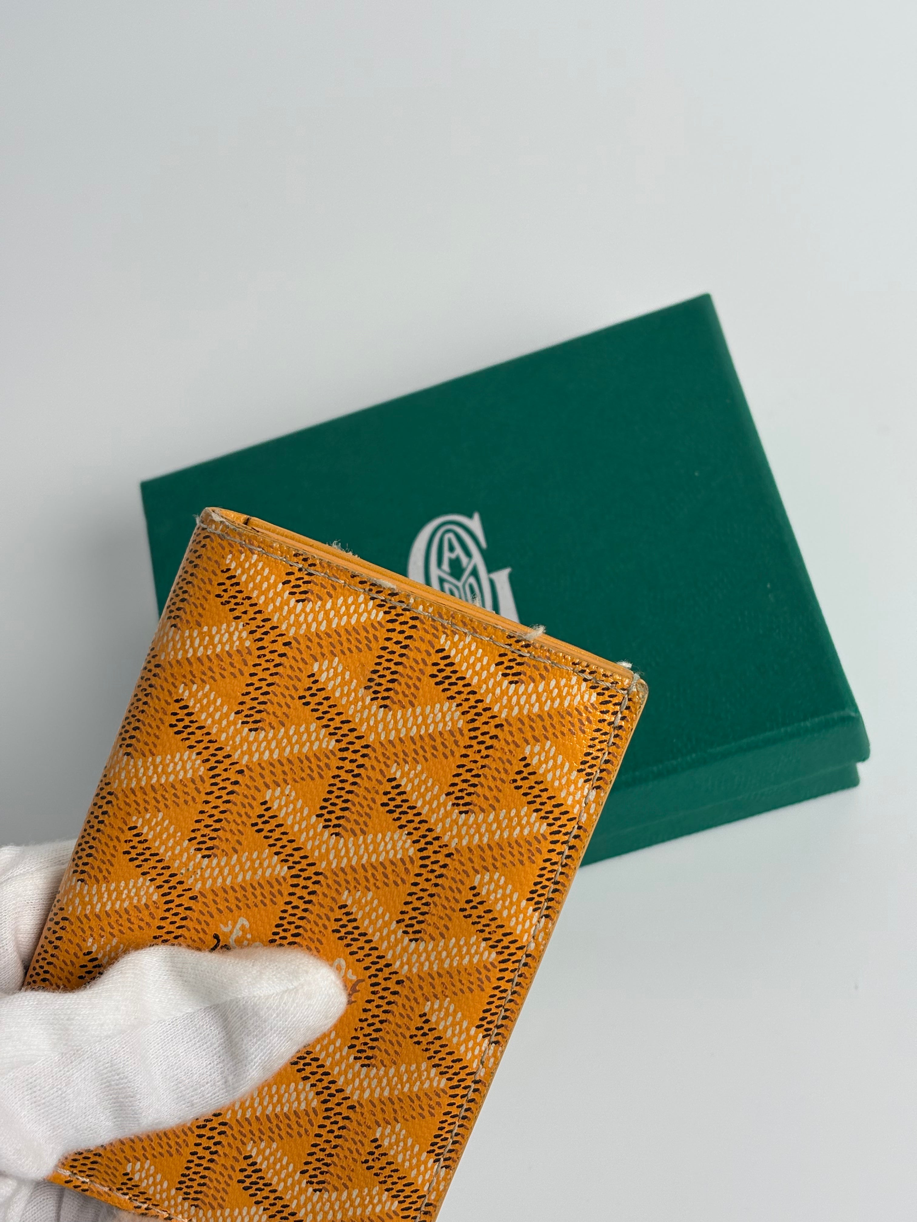 GOYARD Saint Pierre Card Holder – Yellow