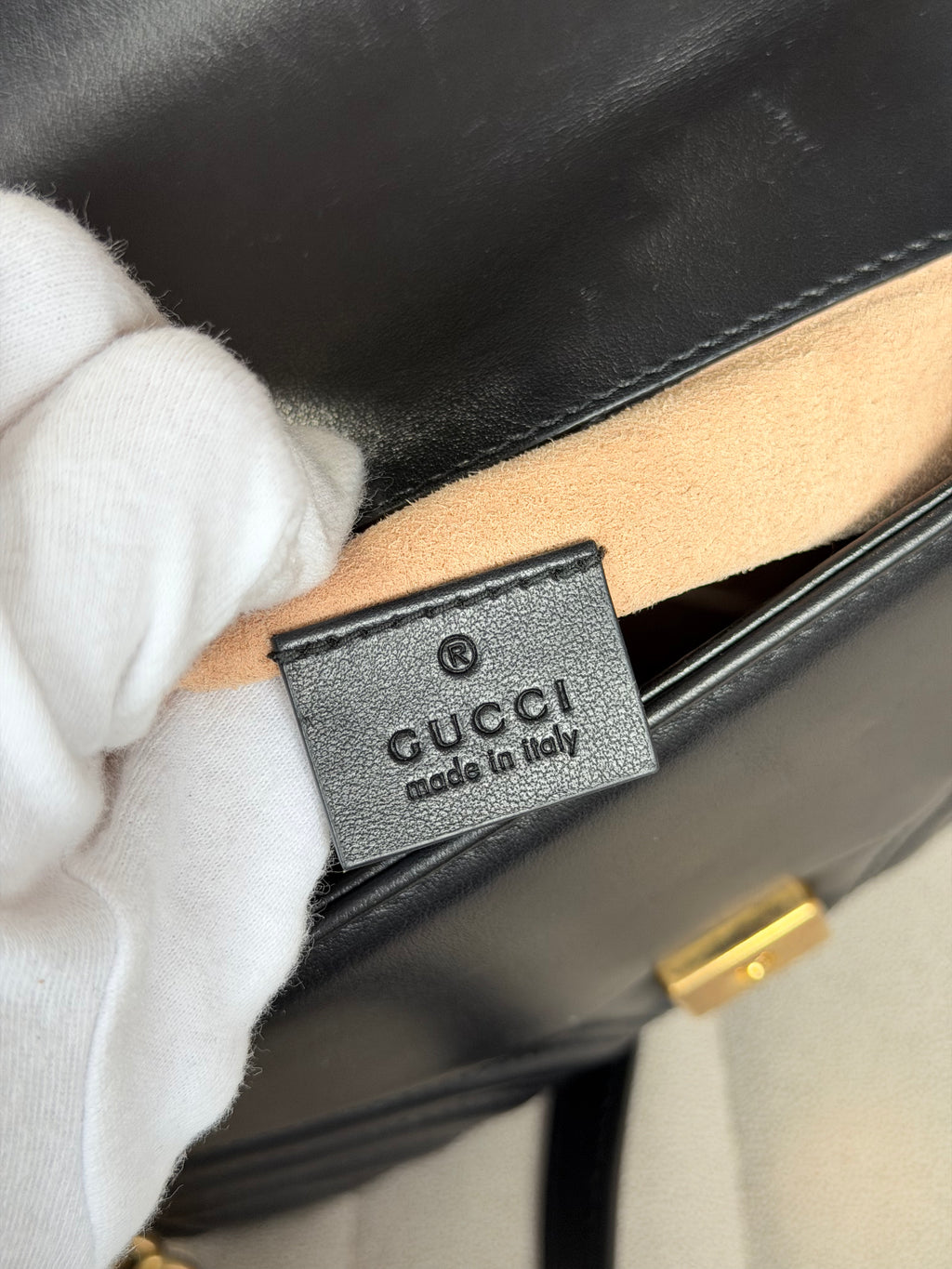 GUCCI marmont mini top handle in black leather