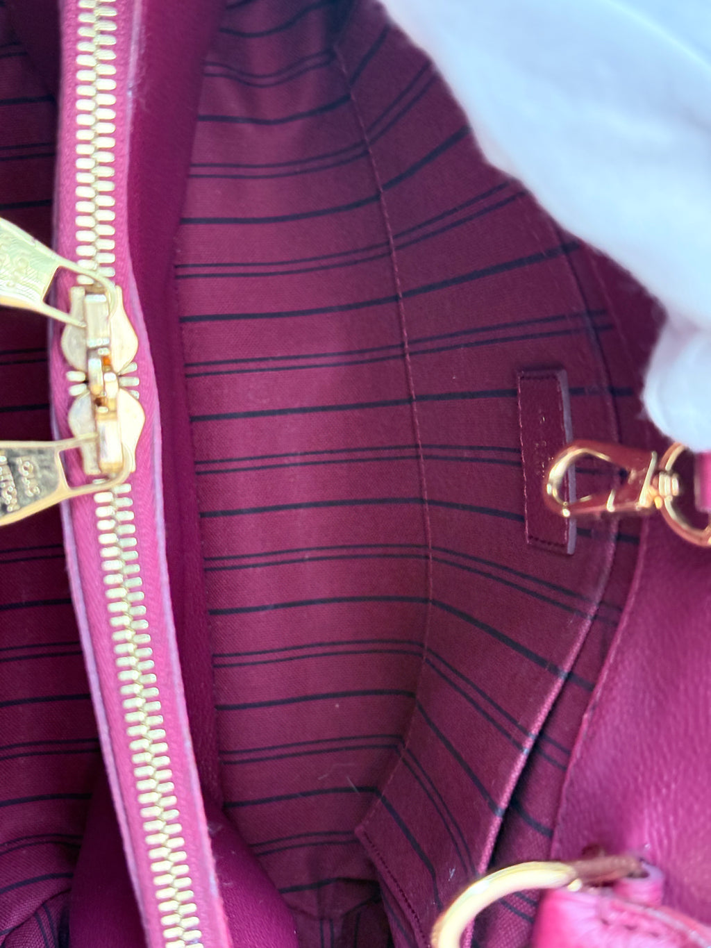 LOUIS VUITTON Montaigne MM burgundy Empreinte leather
