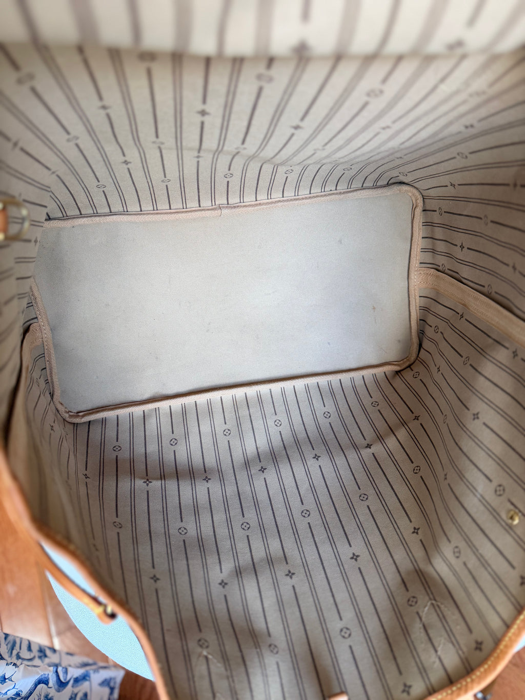 LOUIS VUITTON Neverfull GM Monogram