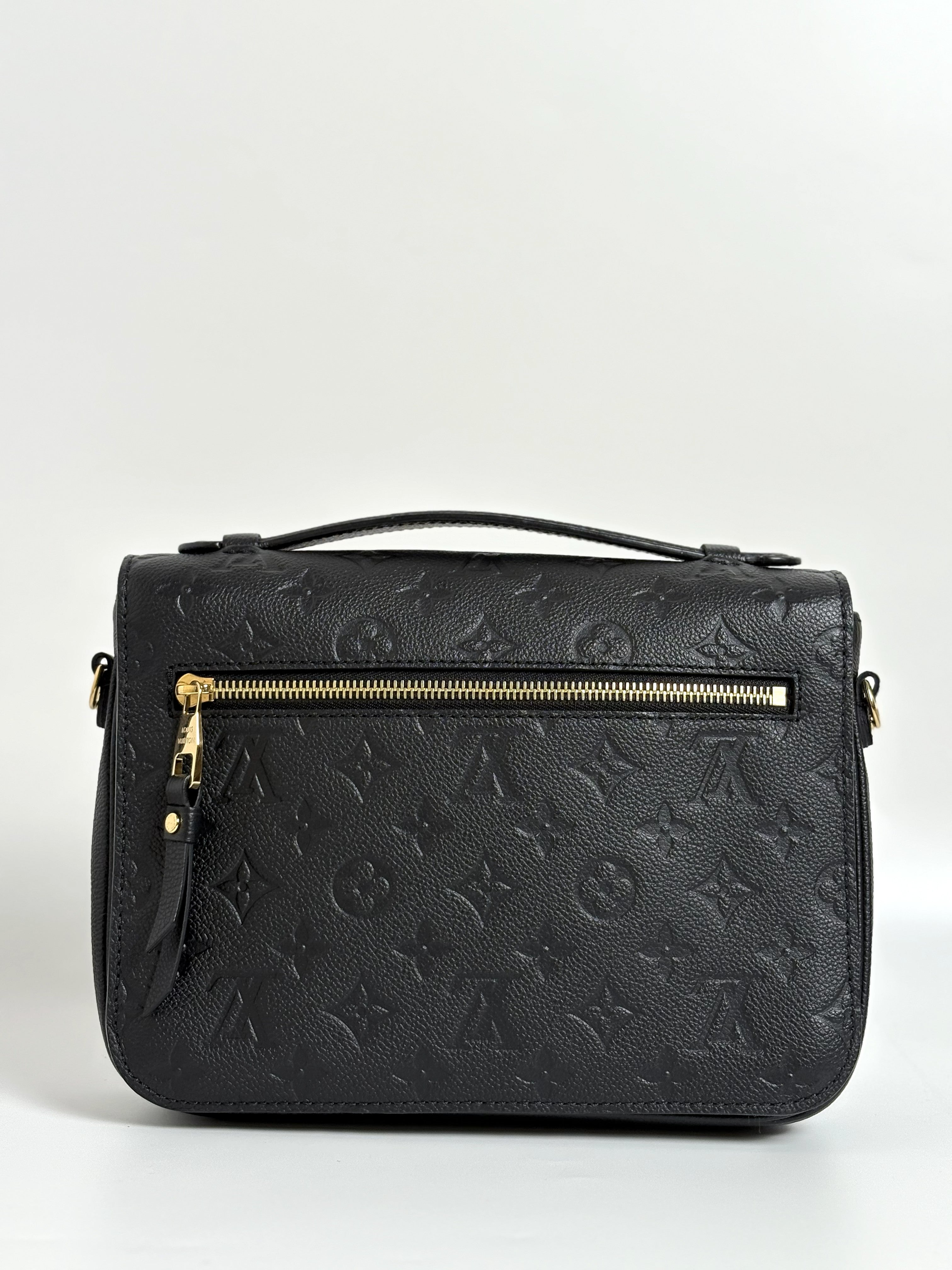 LOUIS VUITTON Pochette Metis - Black Empreinte Leather