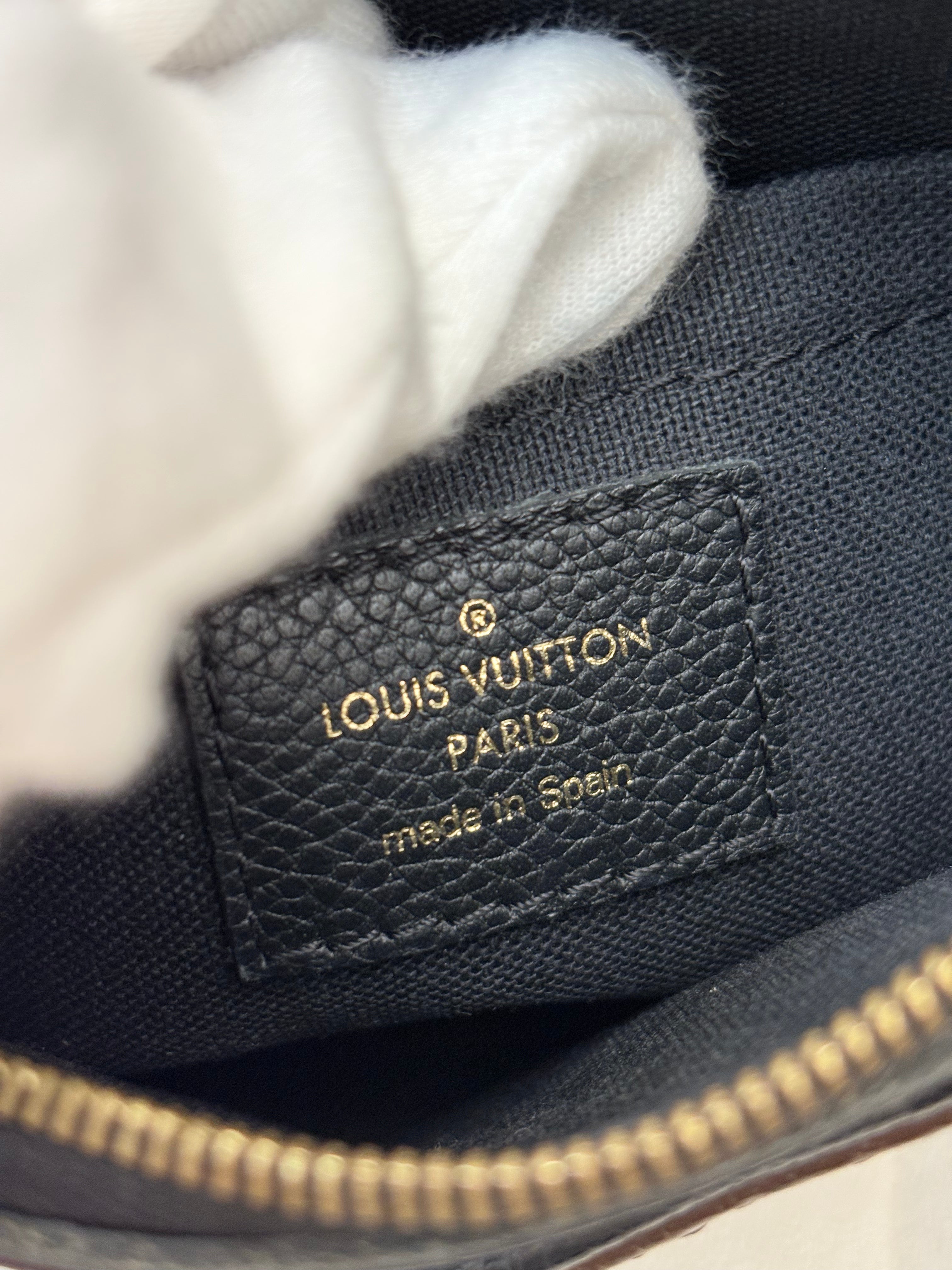 LOUIS VUITTON Pallas Clutch – Monogram Black