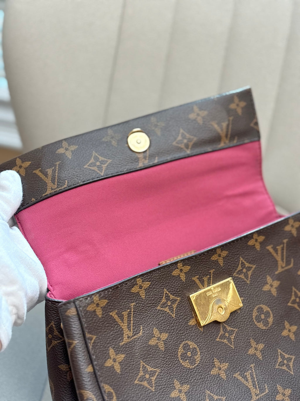 LOUIS VUITTON Cluny BB – Monogram canvas