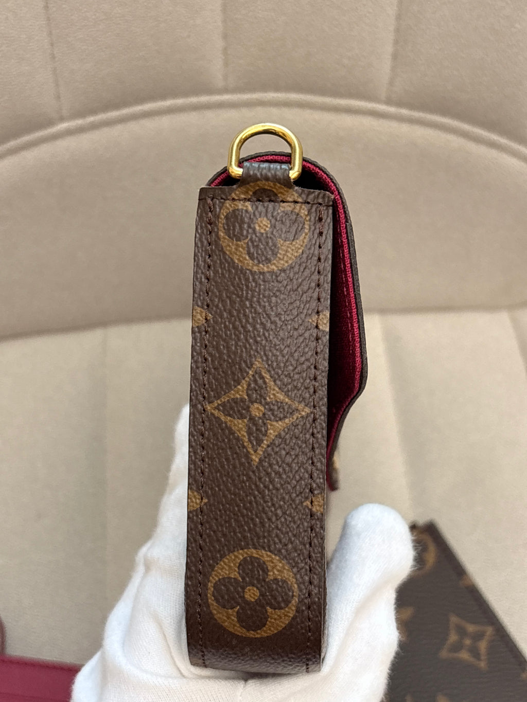 LOUIS VUITTON Pochette Félicie monogram canvas