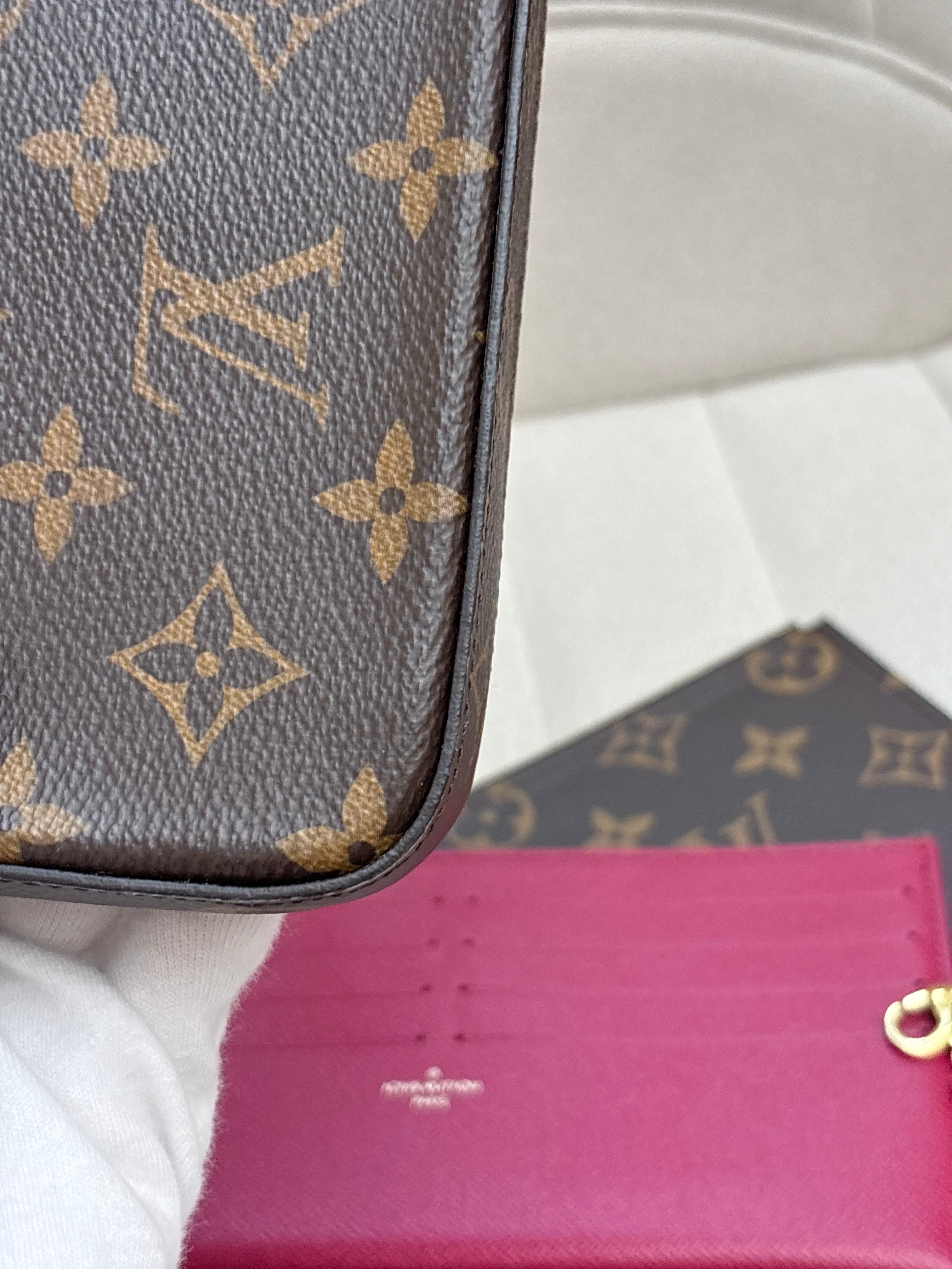 LOUIS VUITTON Pochette Félicie monogram canvas