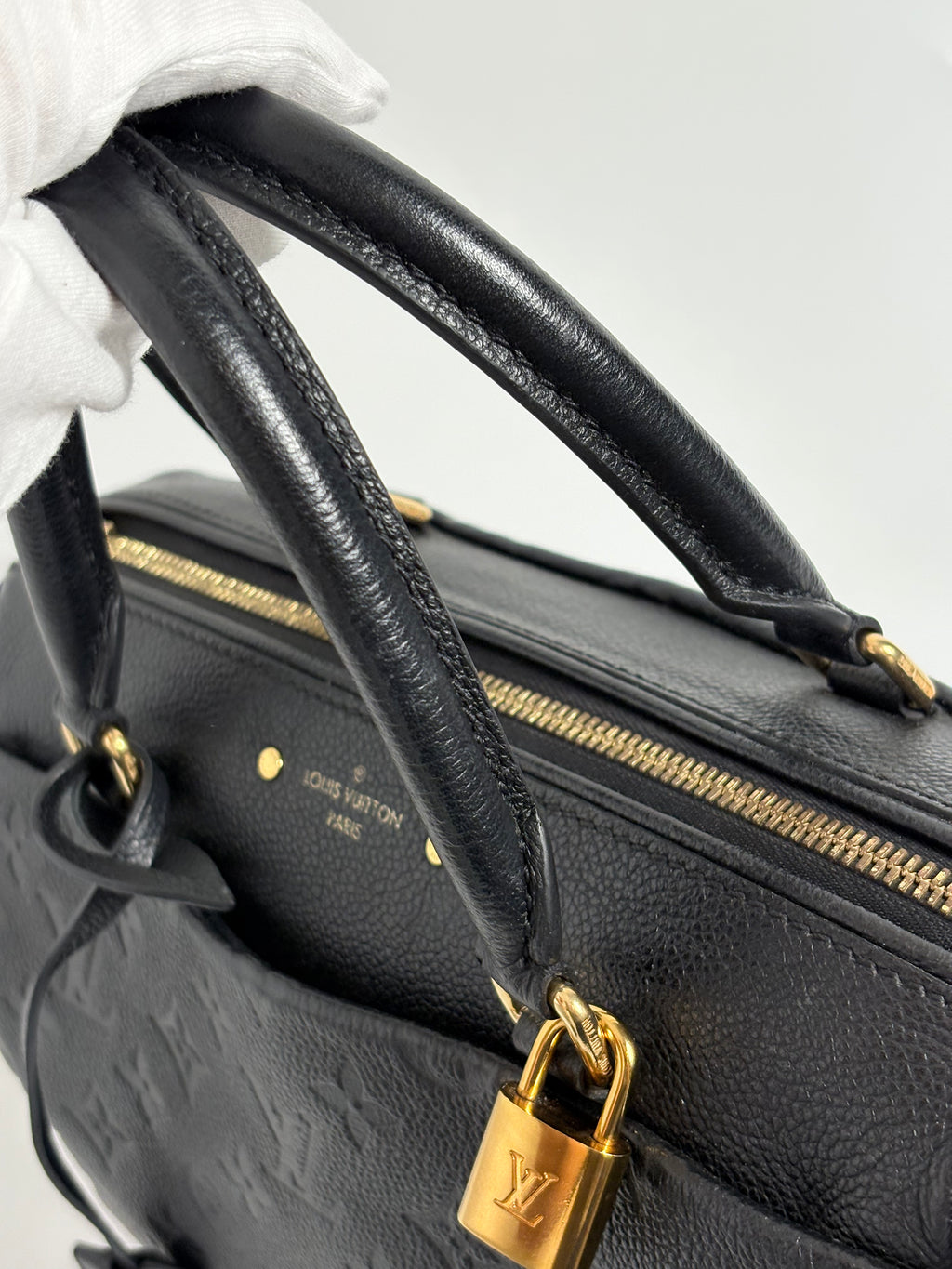 LOUIS VUITTON Speedy Bandoulière 25 – Empreinte Noir