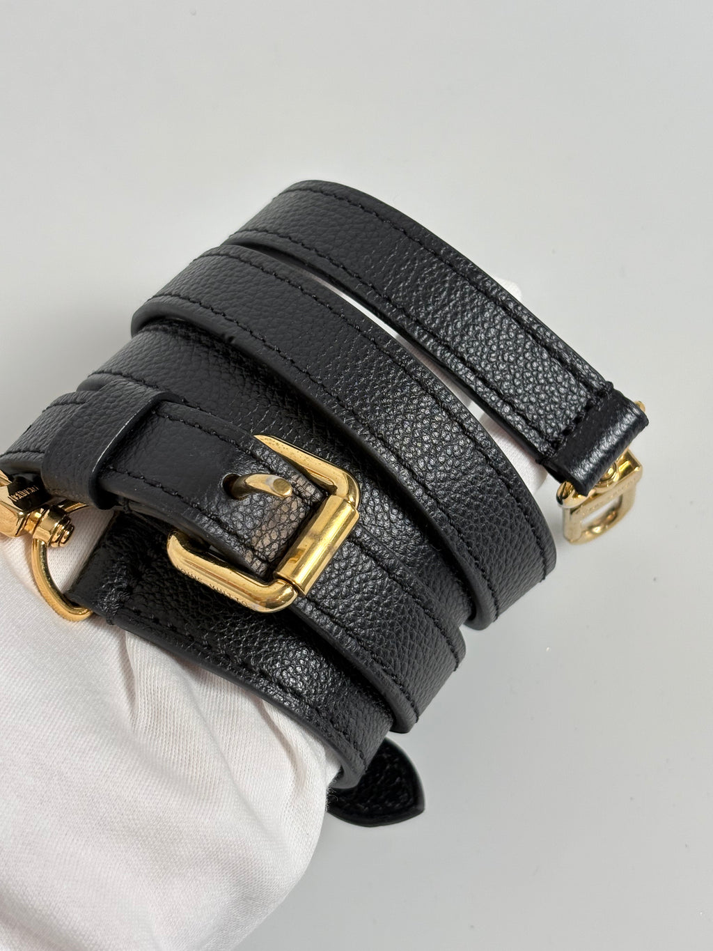 LOUIS VUITTON Speedy Bandoulière 25 – Empreinte Noir