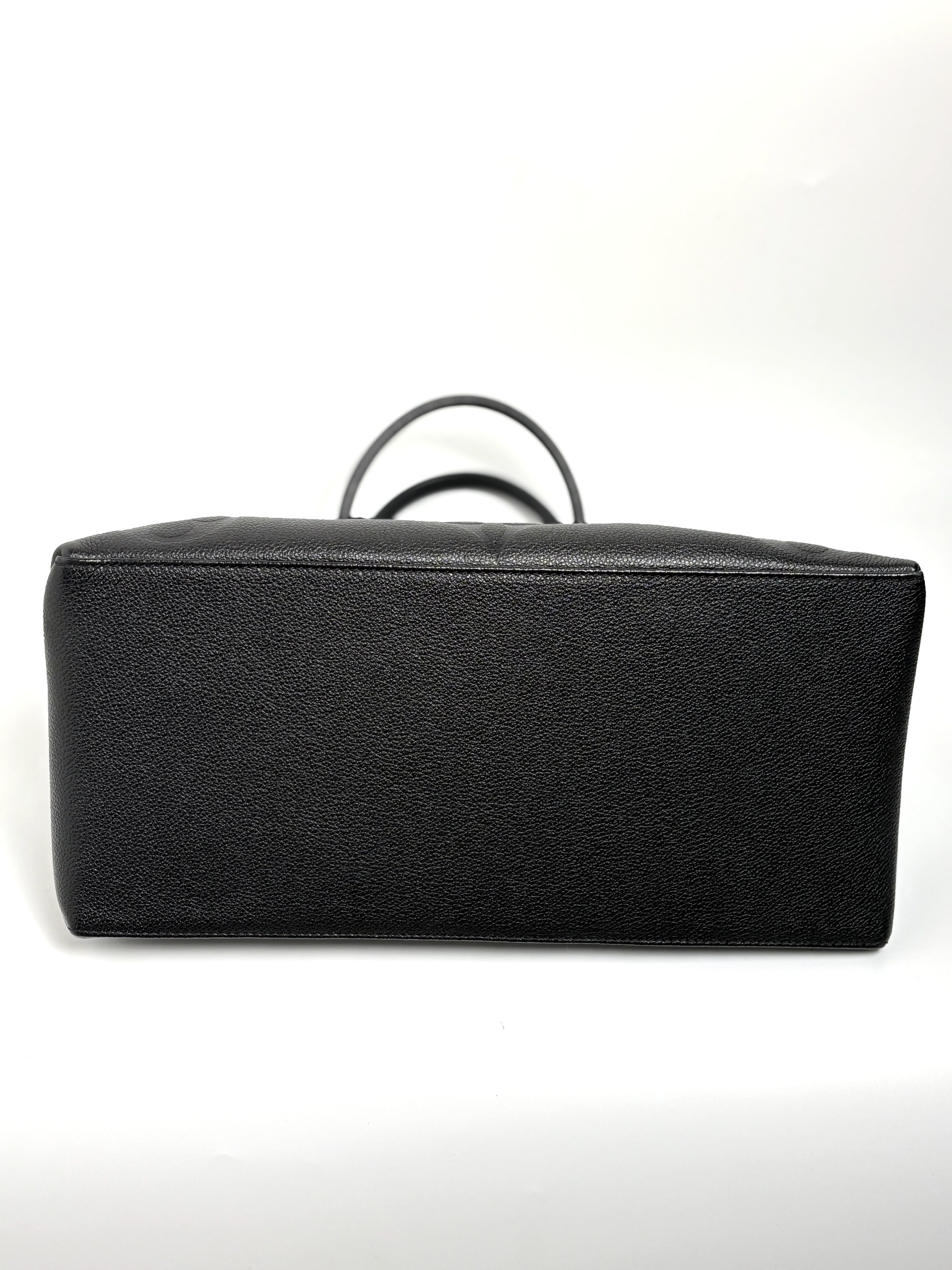 LOUIS VUITTON Grand Palais Monogram Empreinte – Black