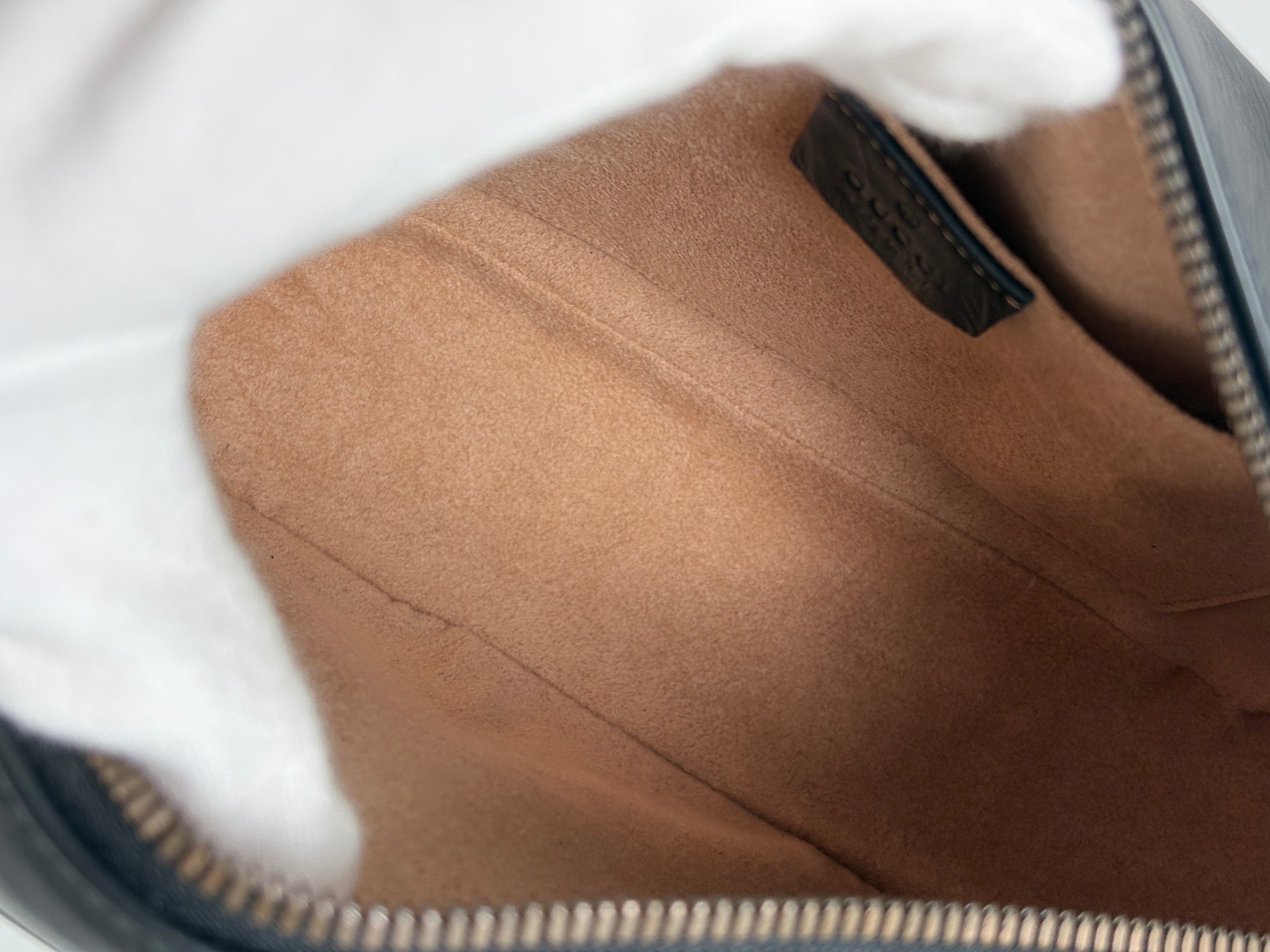 GUCCI marmont camera bag