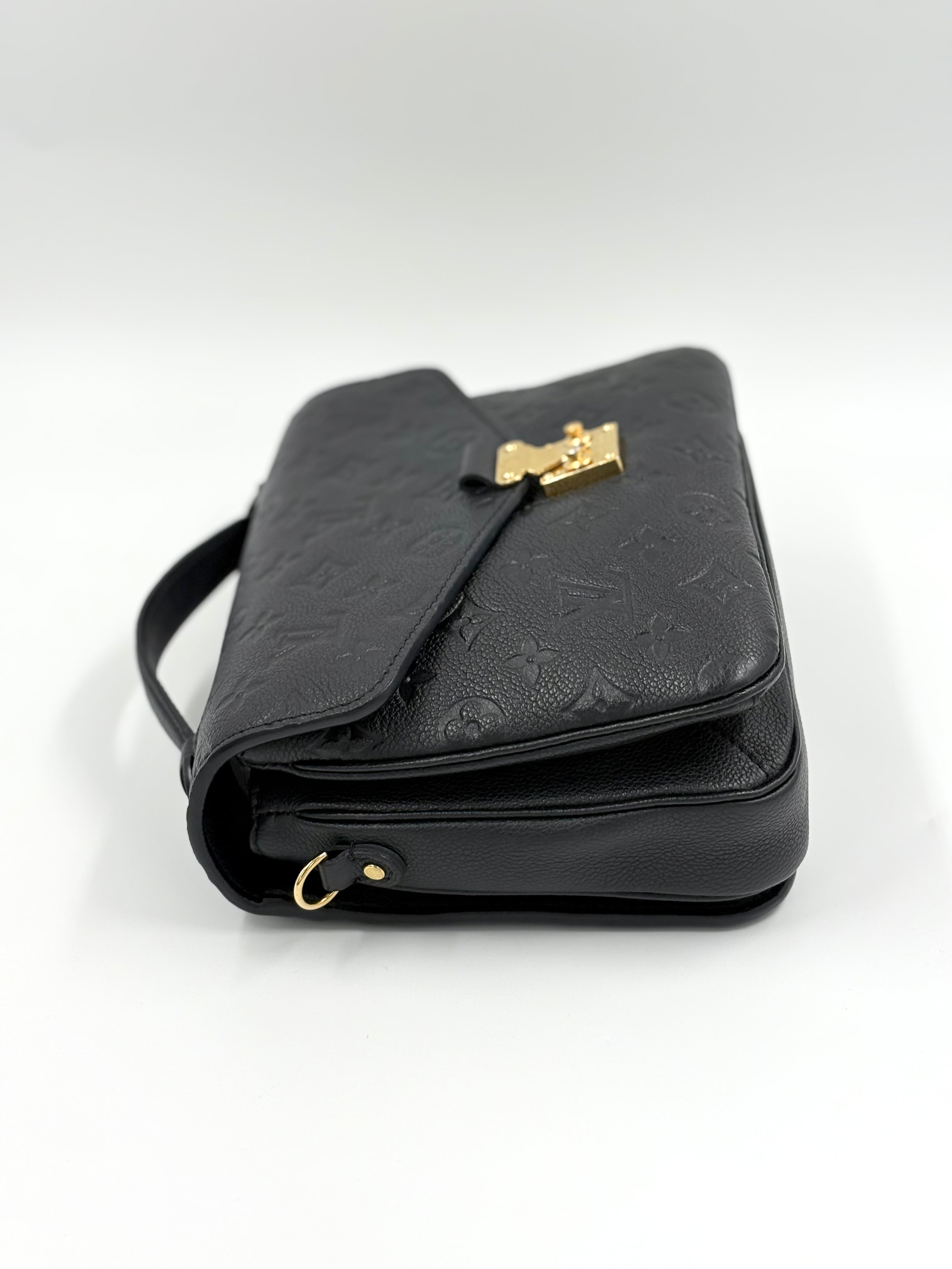 LOUIS VUITTON Metis Pochette empreinte black leather (microchipped)